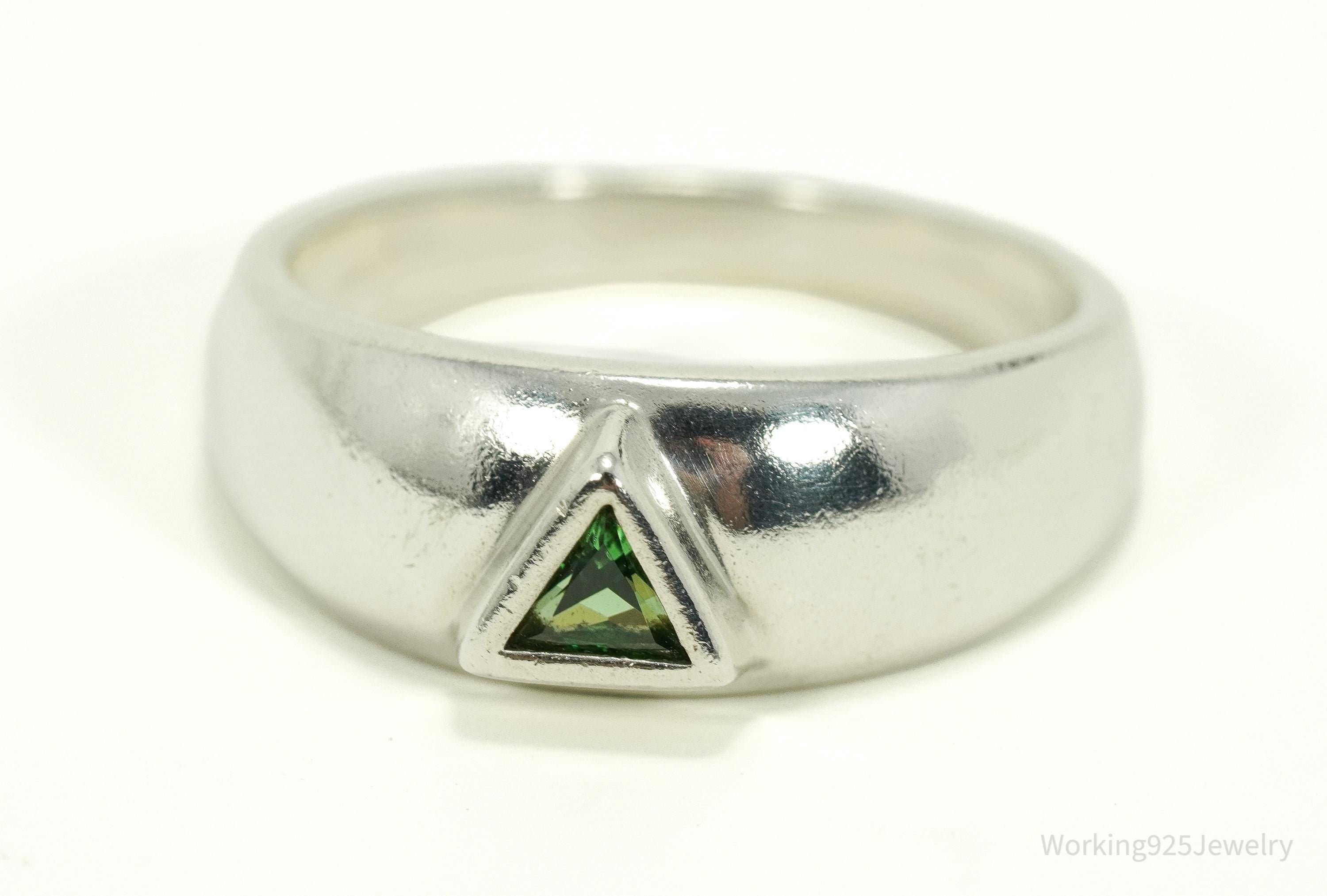 Vintage Green Diamonique Cubic Zirconia Sterling Silver Ring - Size 9