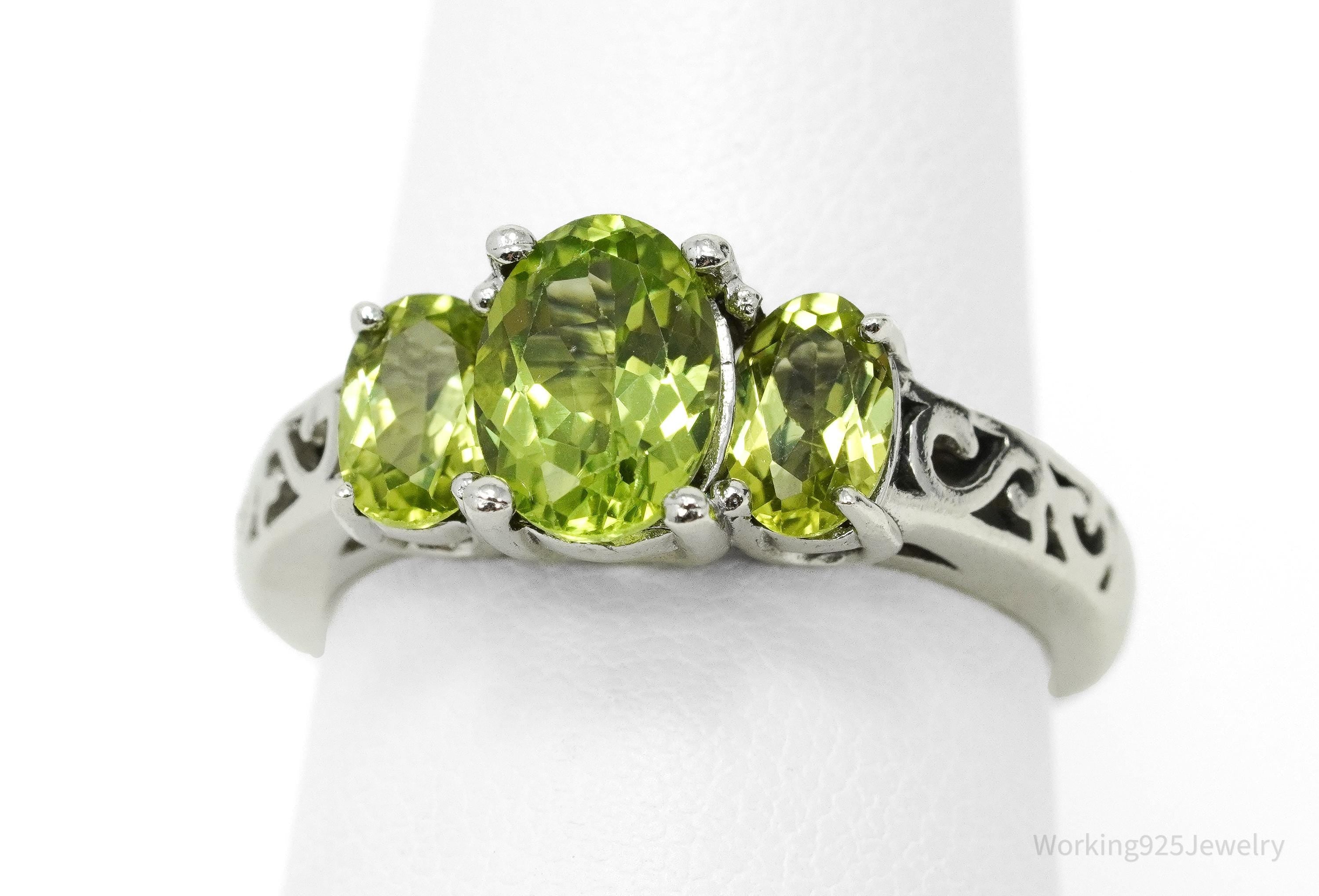 GSK Peridot Sterling Silver Ring - Size 7