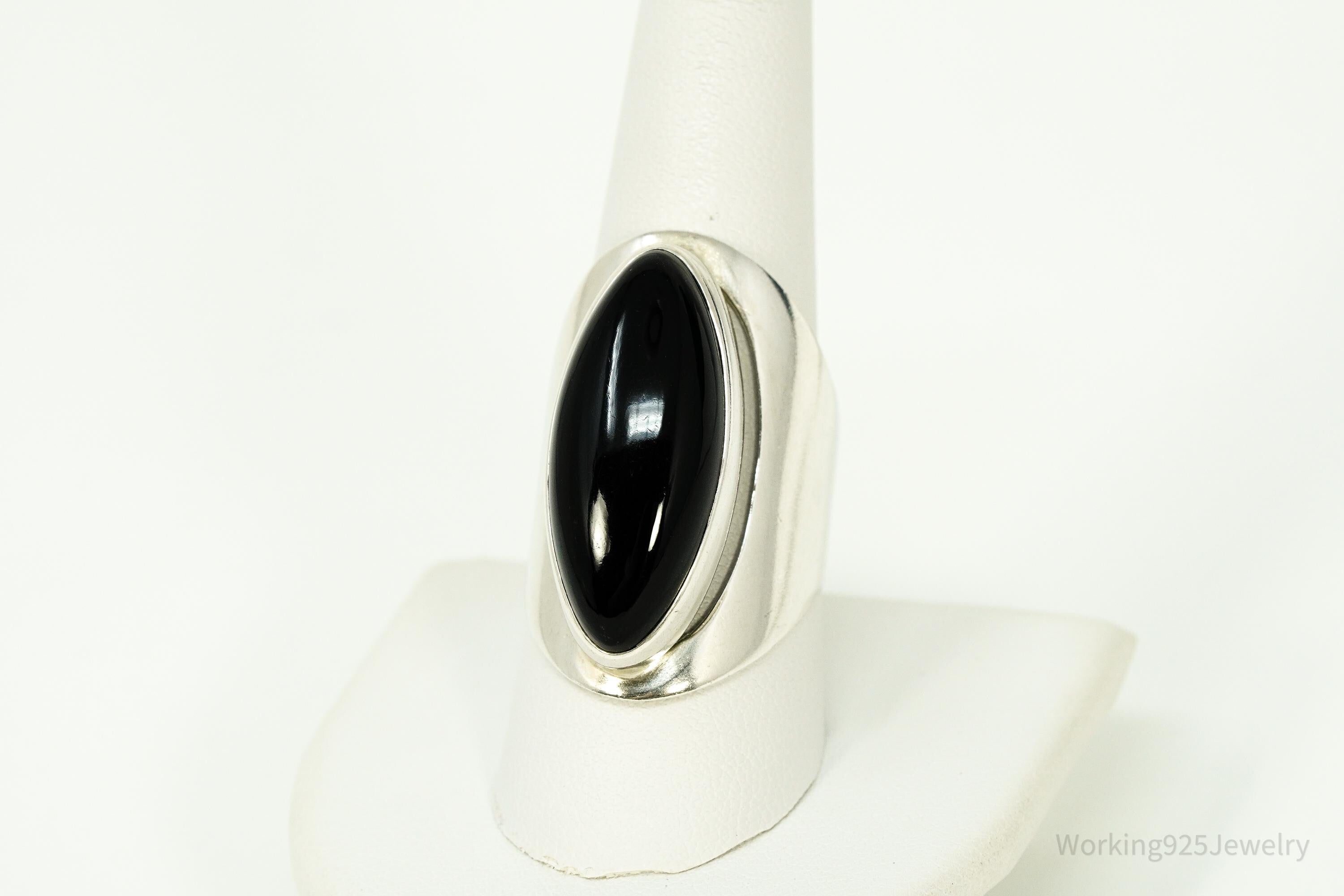 Vintage Black Onyx Modernist Style Sterling Silver Ring - Size 9.25