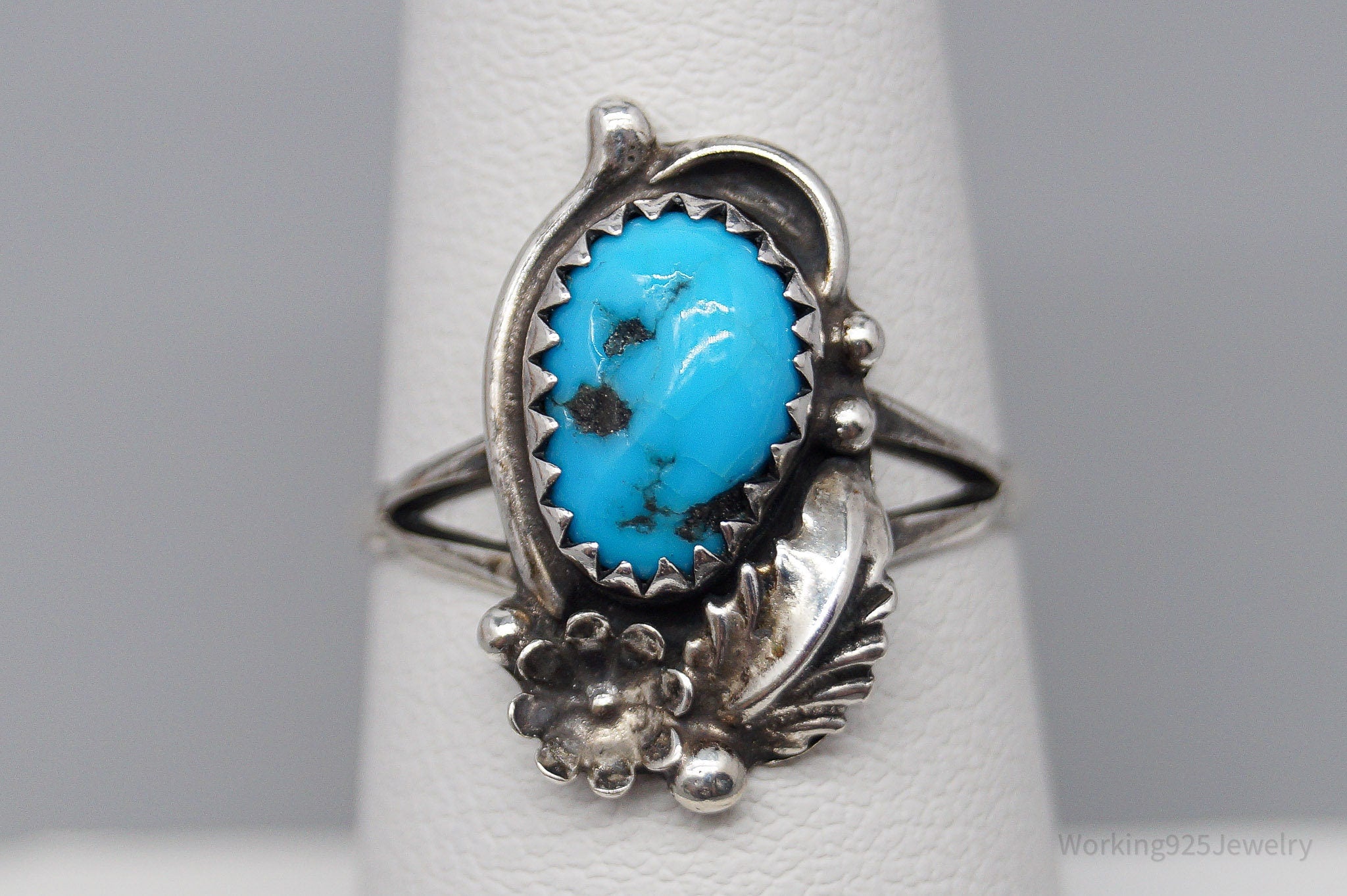 Vintage Native American Turquoise Sterling Silver Ring - Size 7.25