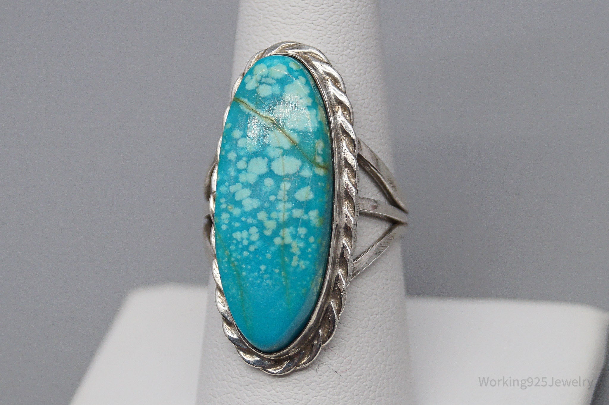 Vintage Native American Turquoise Sterling Silver Ring - Size 8.25