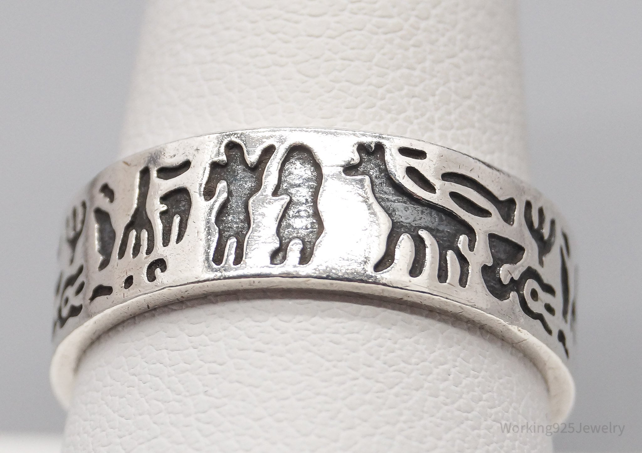 Vintage Mexican Storyteller Scene Sterling Silver Band Ring - Size 10.5