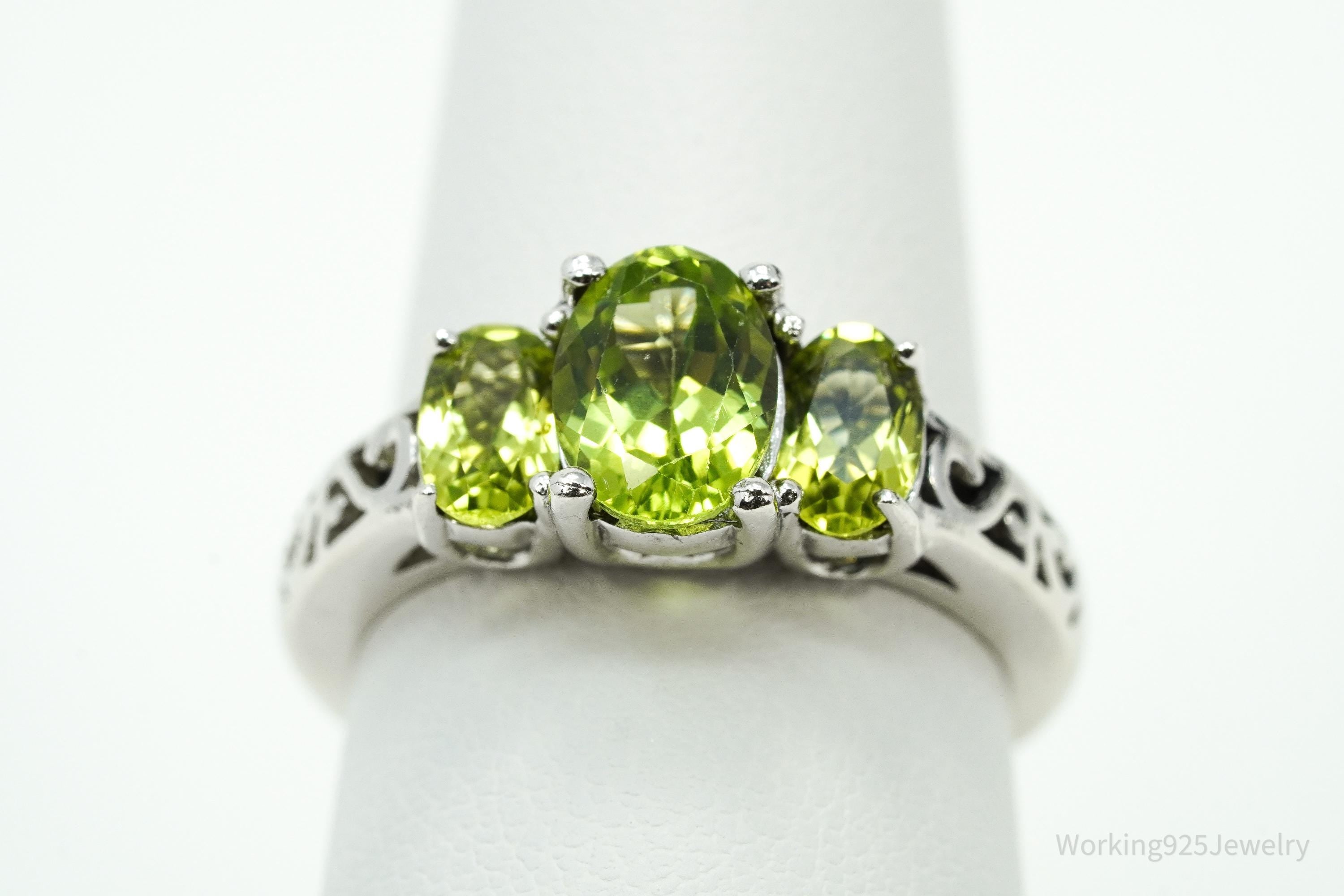 GSK Peridot Sterling Silver Ring - Size 7