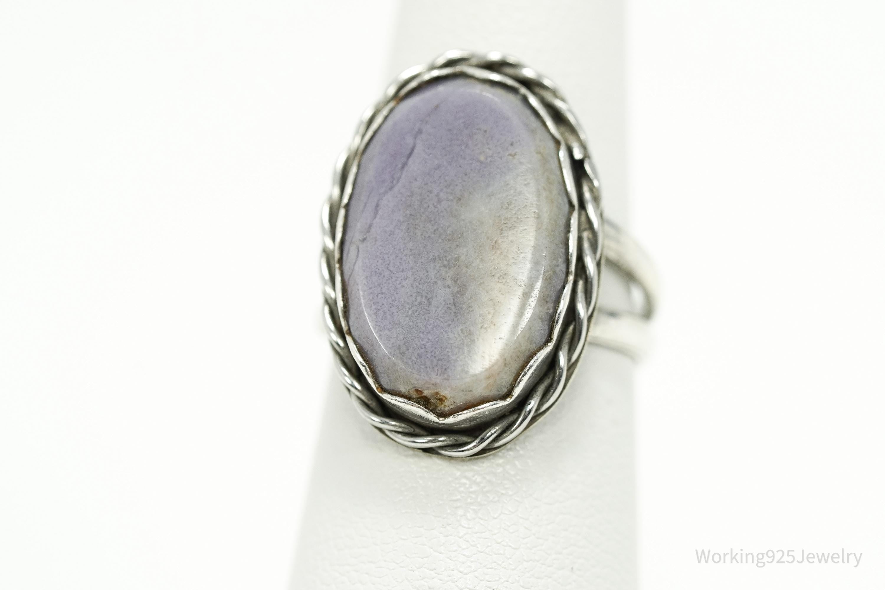 Vintage Native American Unsigned Lavender Stone Silver Ring - Size 6.25