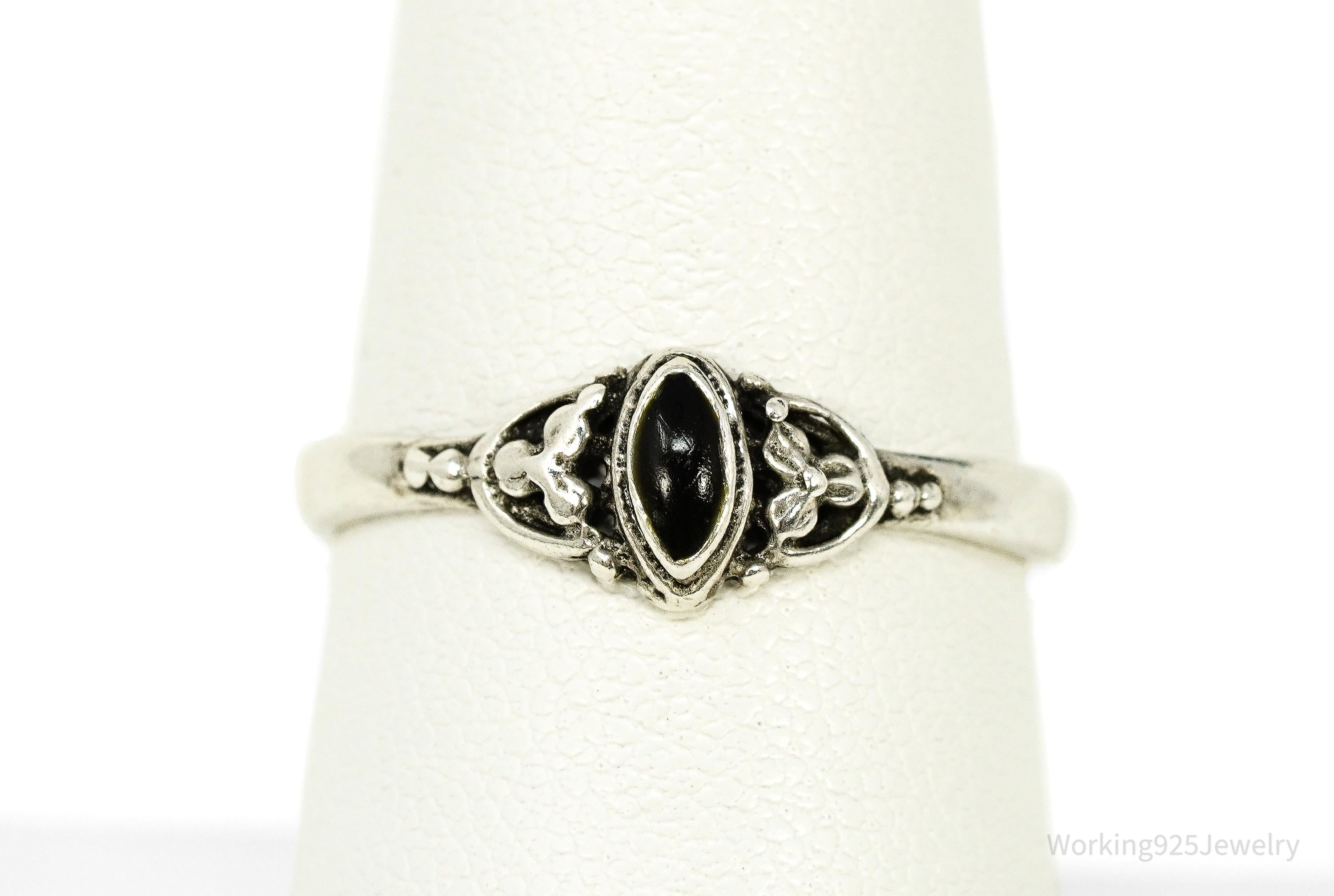 Vintage Black Onyx Sterling Silver Ring - Size 7.75