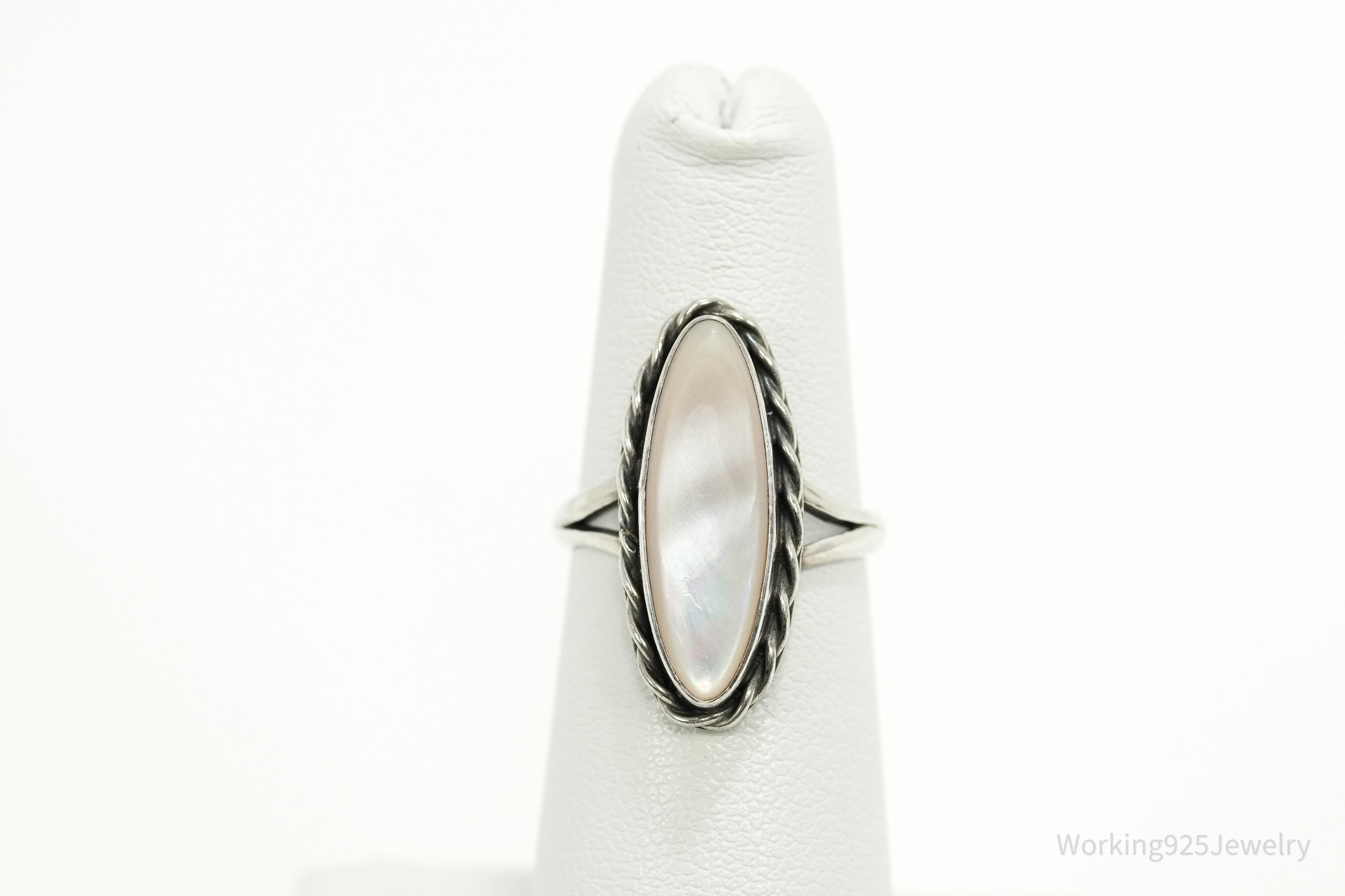 Vintage Native American Pink Mother Of Pearl Sterling Silver Ring Size 5