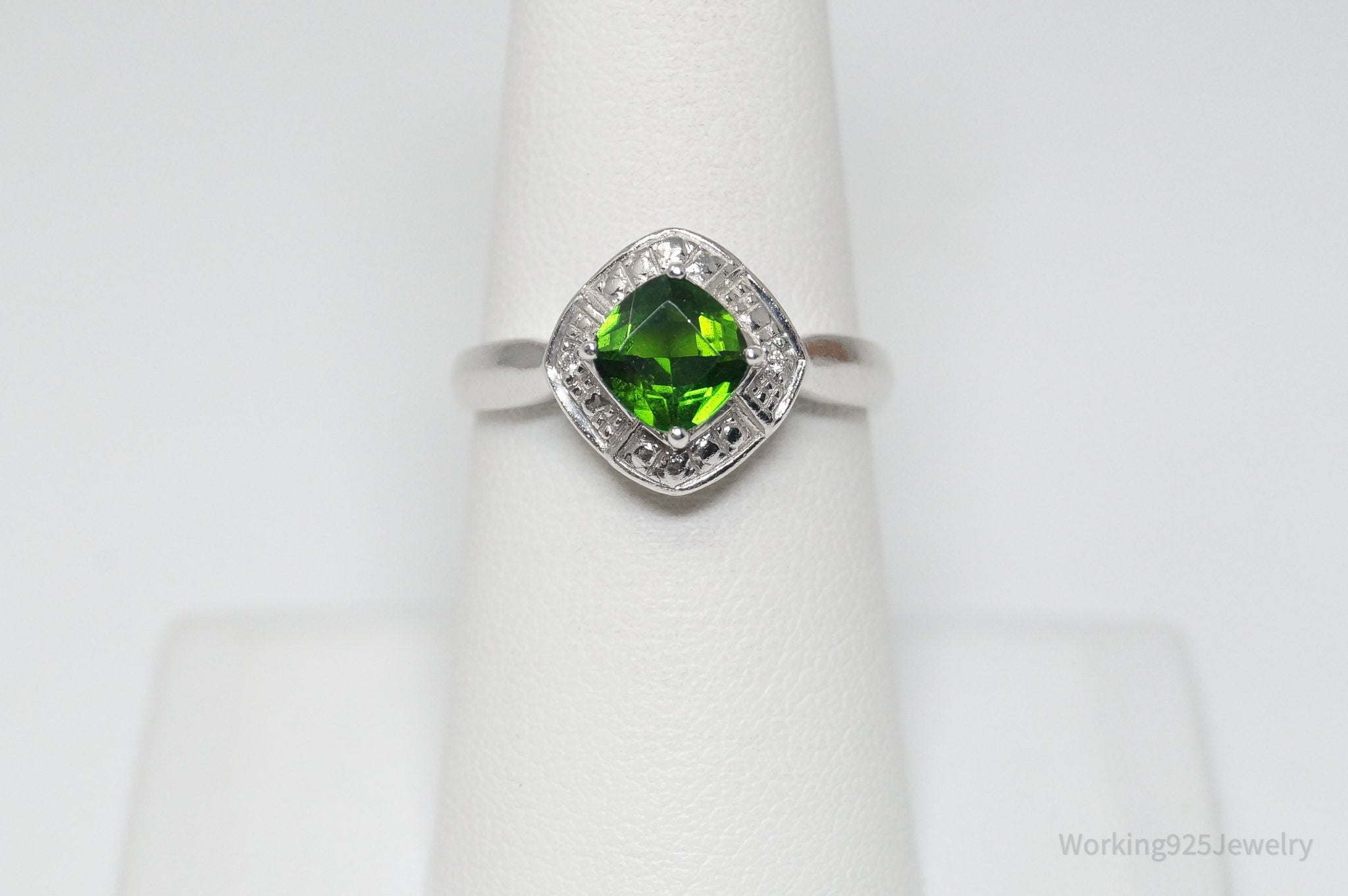 Vintage Peridot Art Deco Sterling Silver Ring - Sz 7