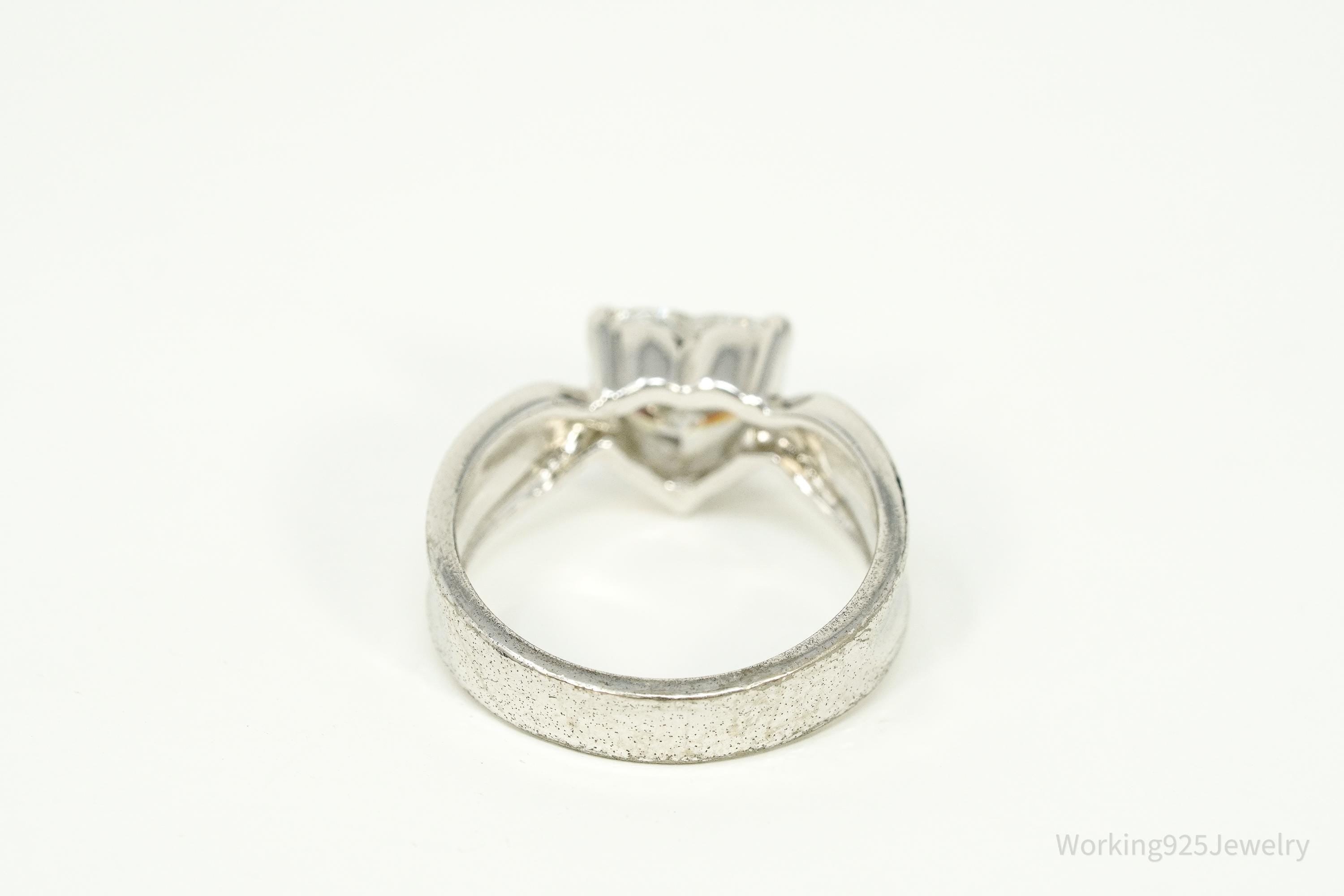 Vintage Cubic Zirconia Heart Sterling Silver Ring - Size 6