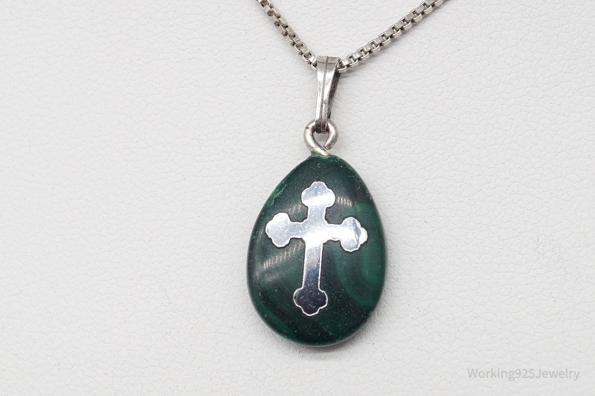 Vintage Cross On Malachite Sterling Silver Necklace - 18"