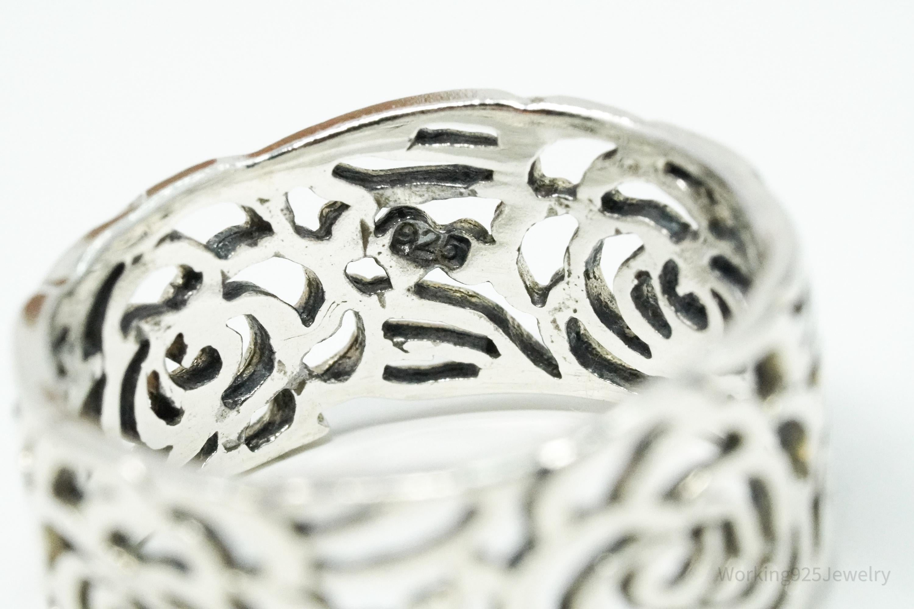 Vintage Roses Cut Out Sterling Silver Band Ring - Size 9.5
