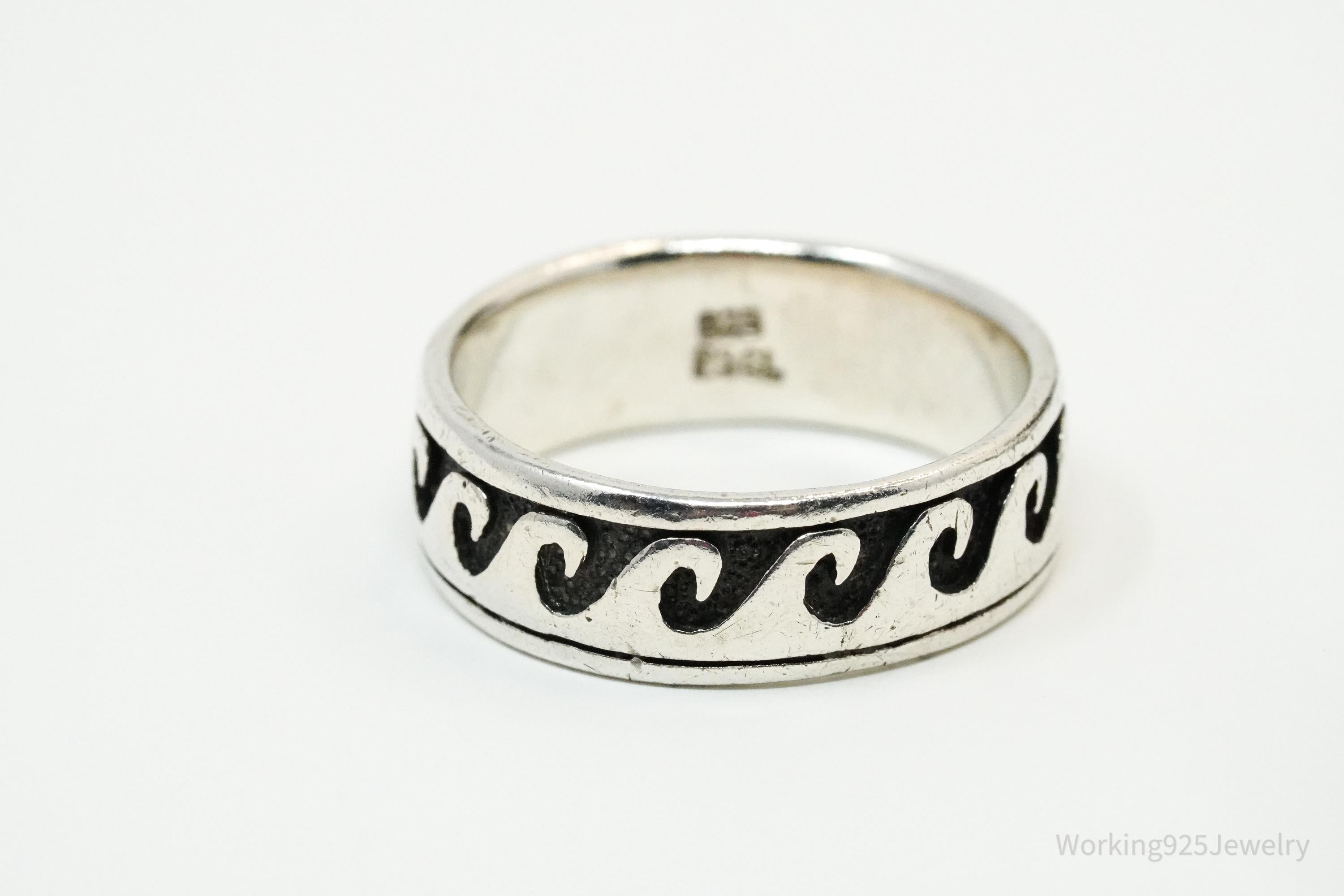 Vintage Waves Design Sterling Silver Band Ring - Size 9.25