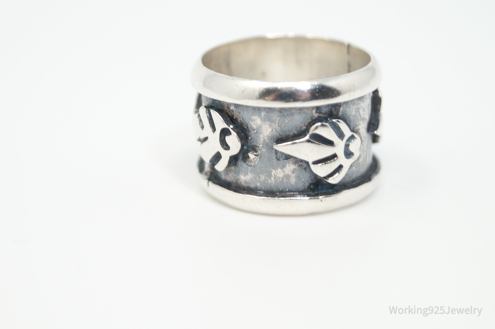 Vintage Mexico Designer Oxidized Sterling Silver Band Ring - Size 6.75