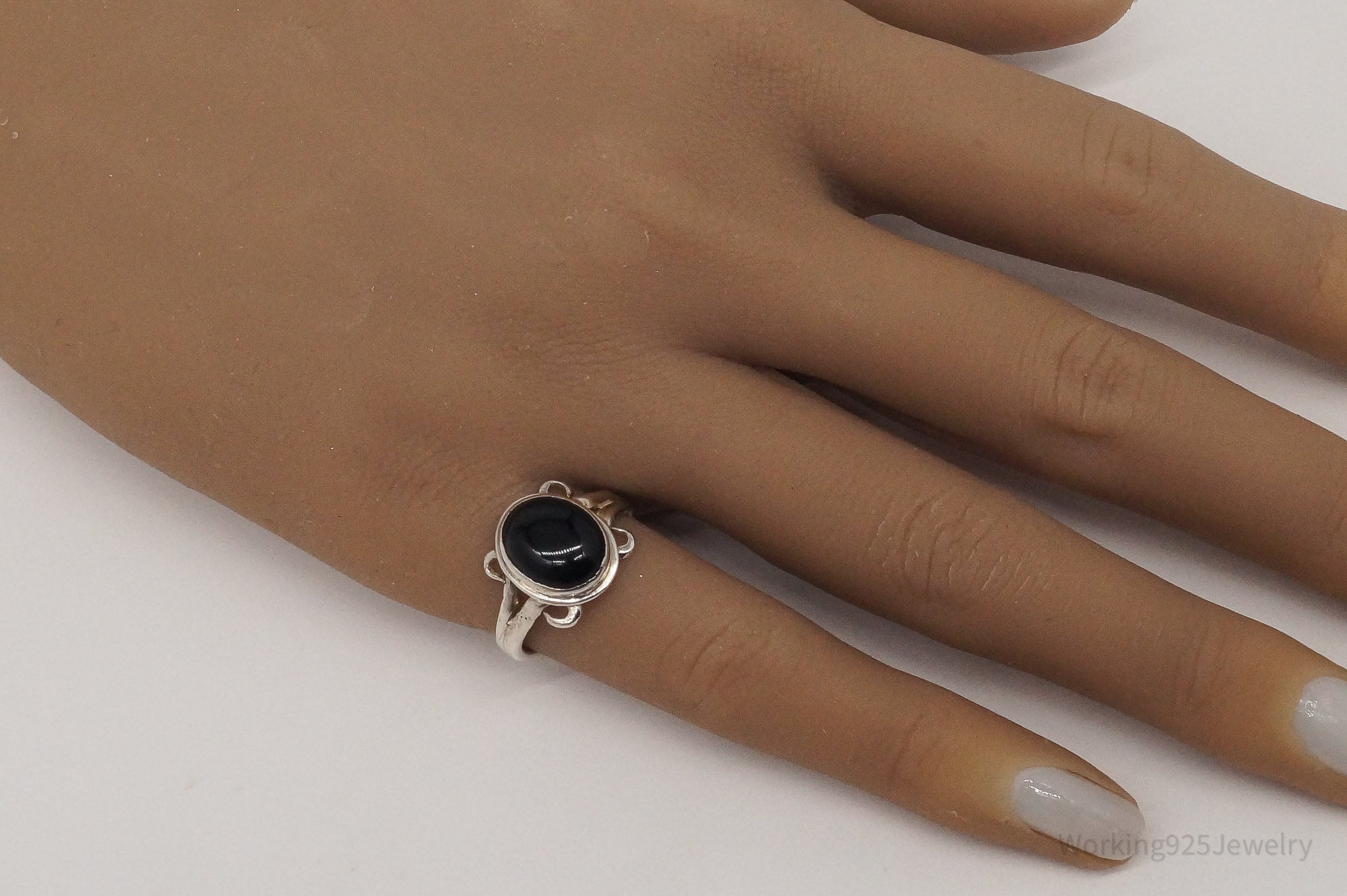 Vintage Black Onyx Silver Ring - Size 6.25