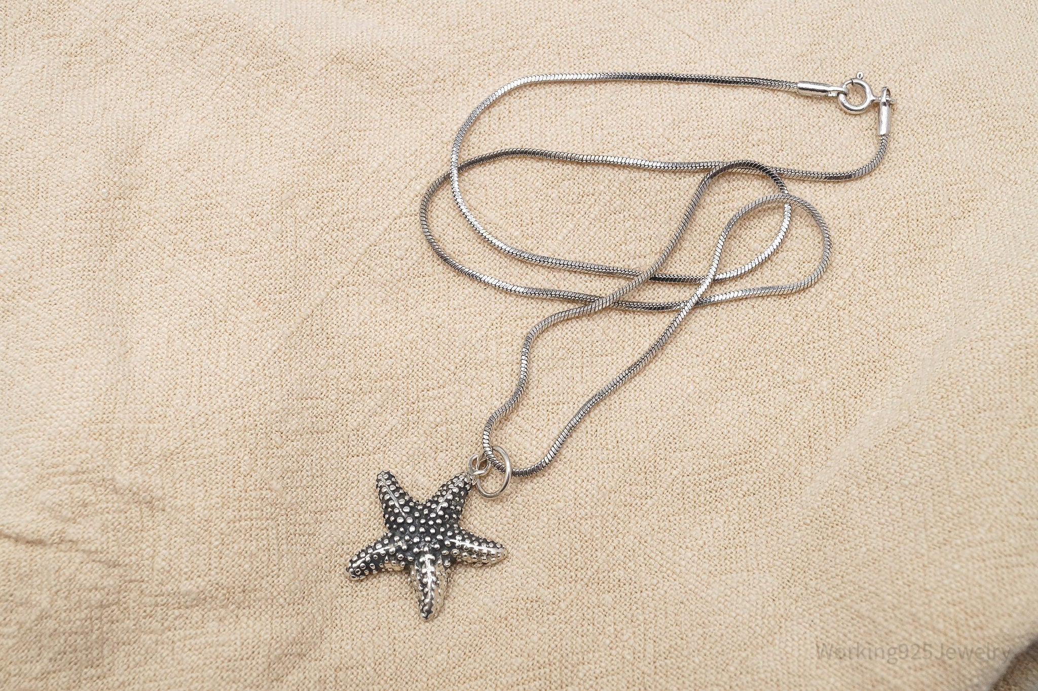 Vintage Starfish Sterling Silver Necklace 16"