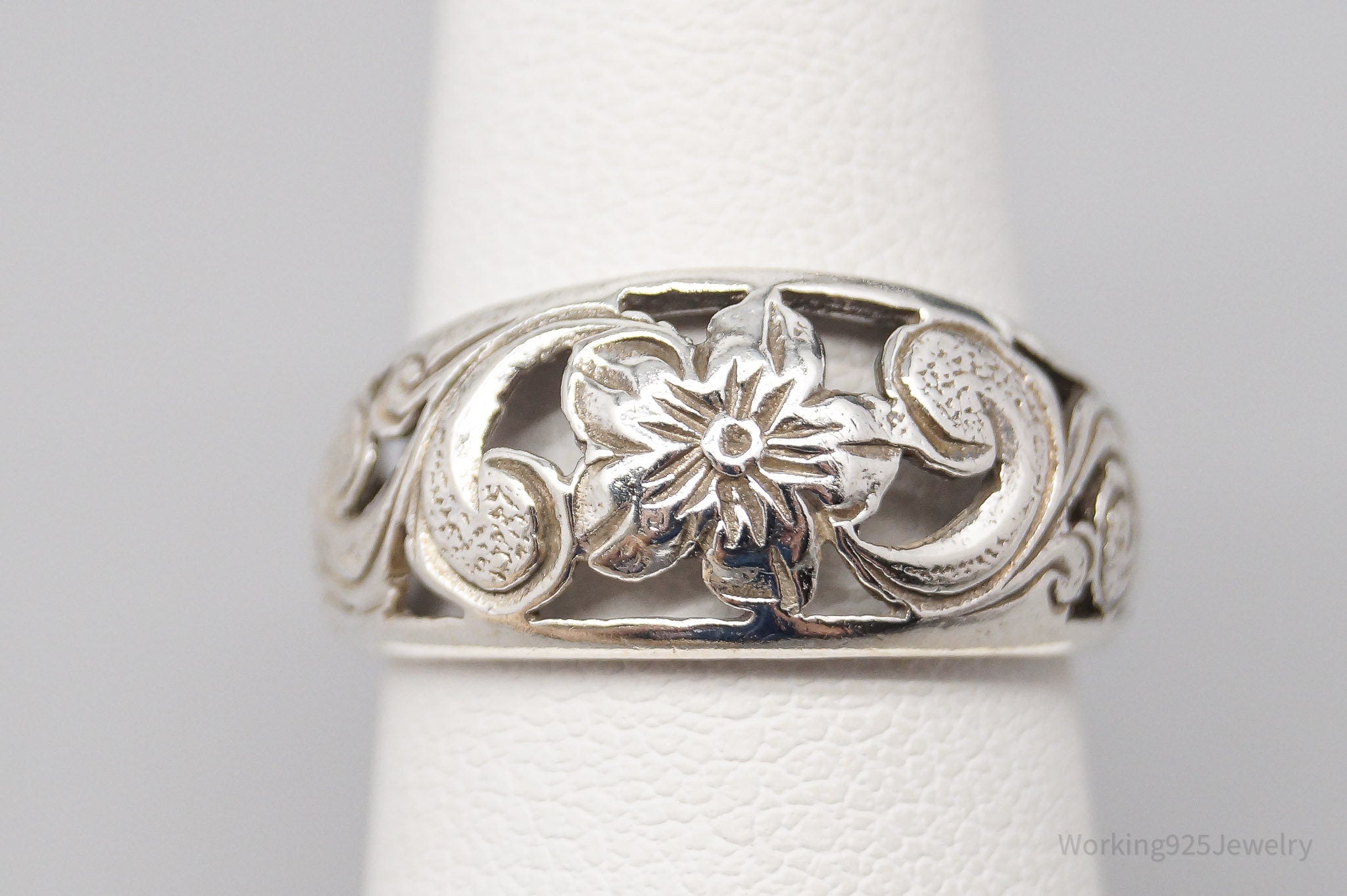 Vintage Etched Flower Swirls Sterling Silver Ring - Size 6.25