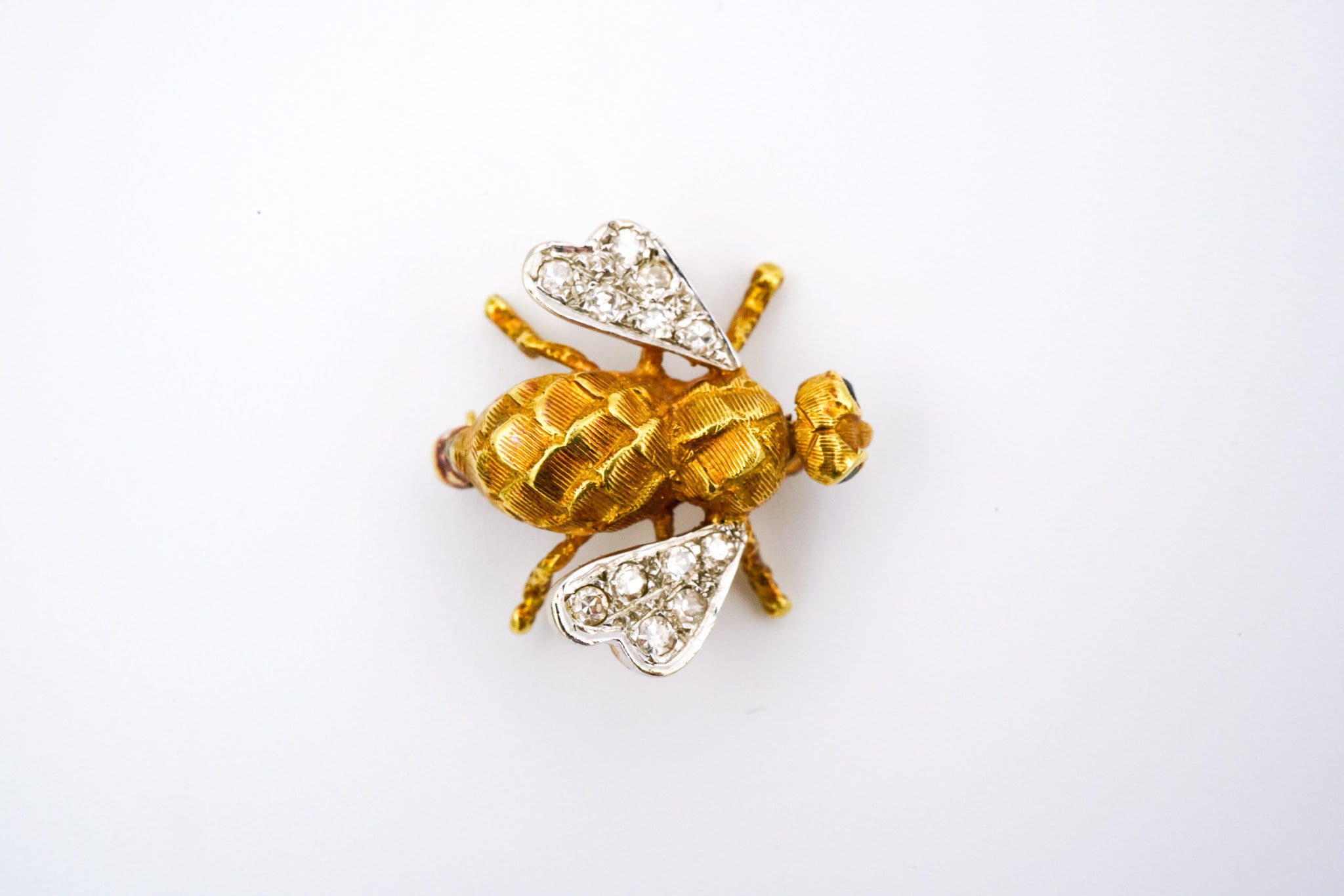 18K Yellow & 14K White Gold Diamond and Sapphire Bee Pin