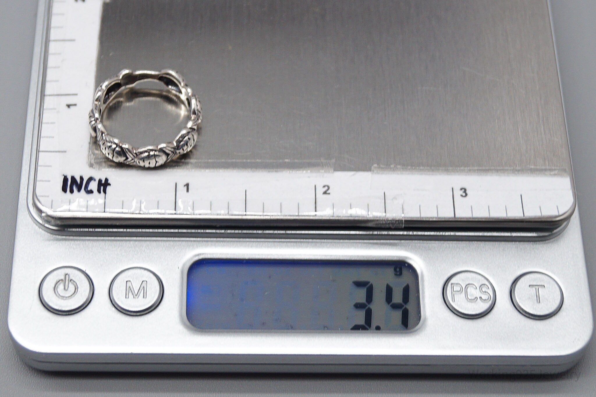 Vintage Swimming Fish Sterling Silver Band Ring - Size 6