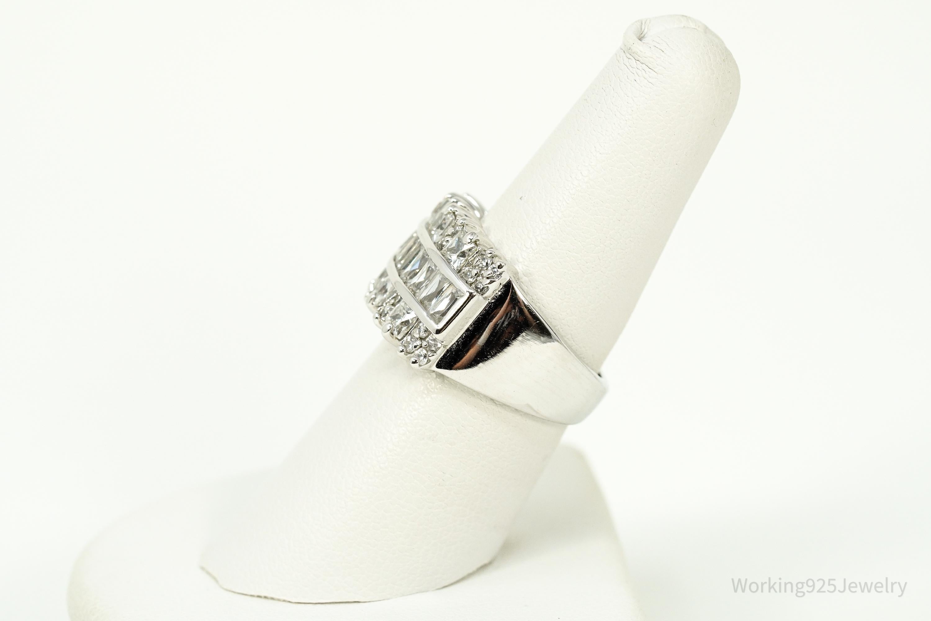 Vintage Cubic Zirconia Sterling Silver Ring - Size 7.25