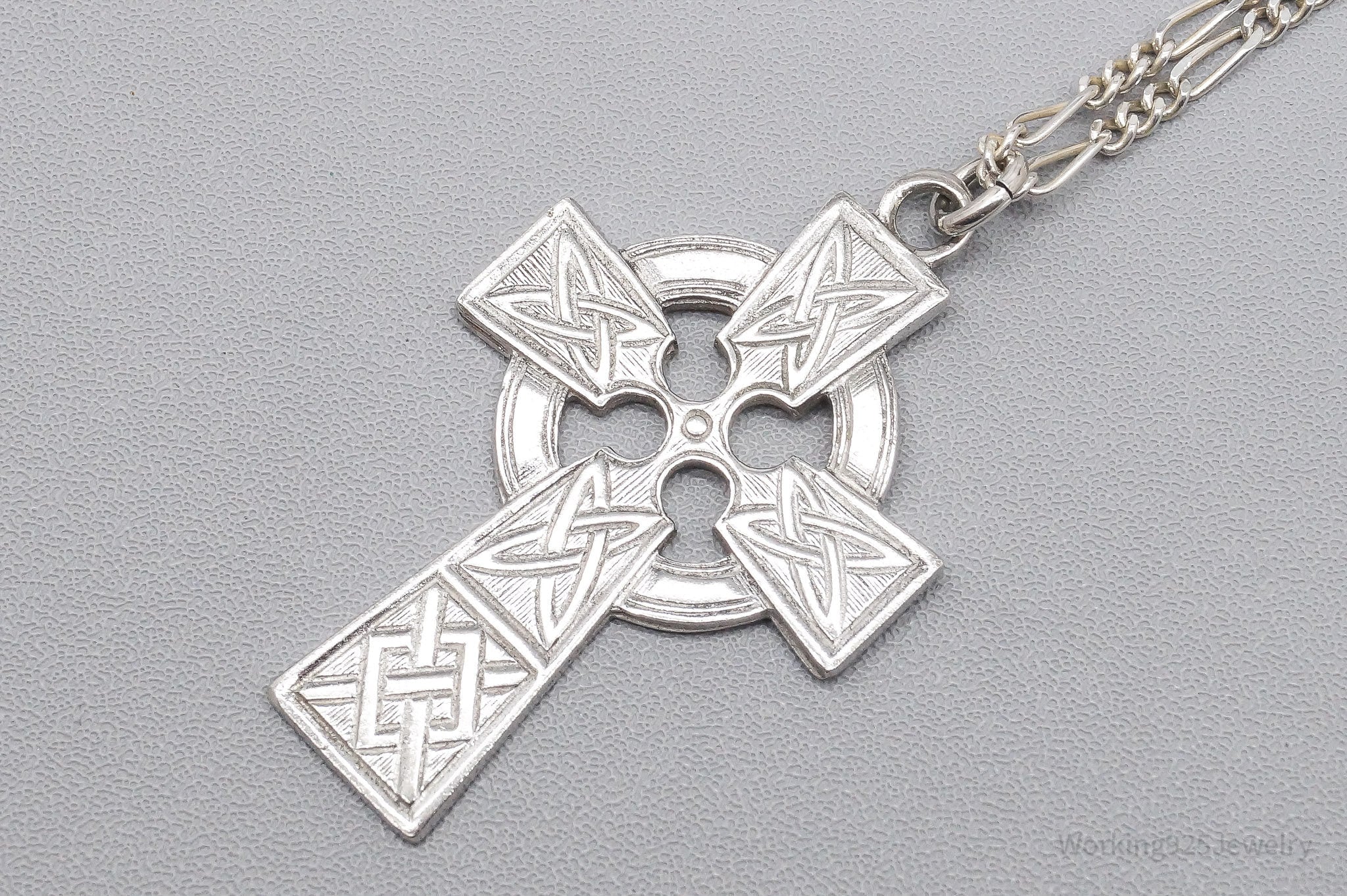 Vintage Celtic Cross Sterling Silver Necklace 18"