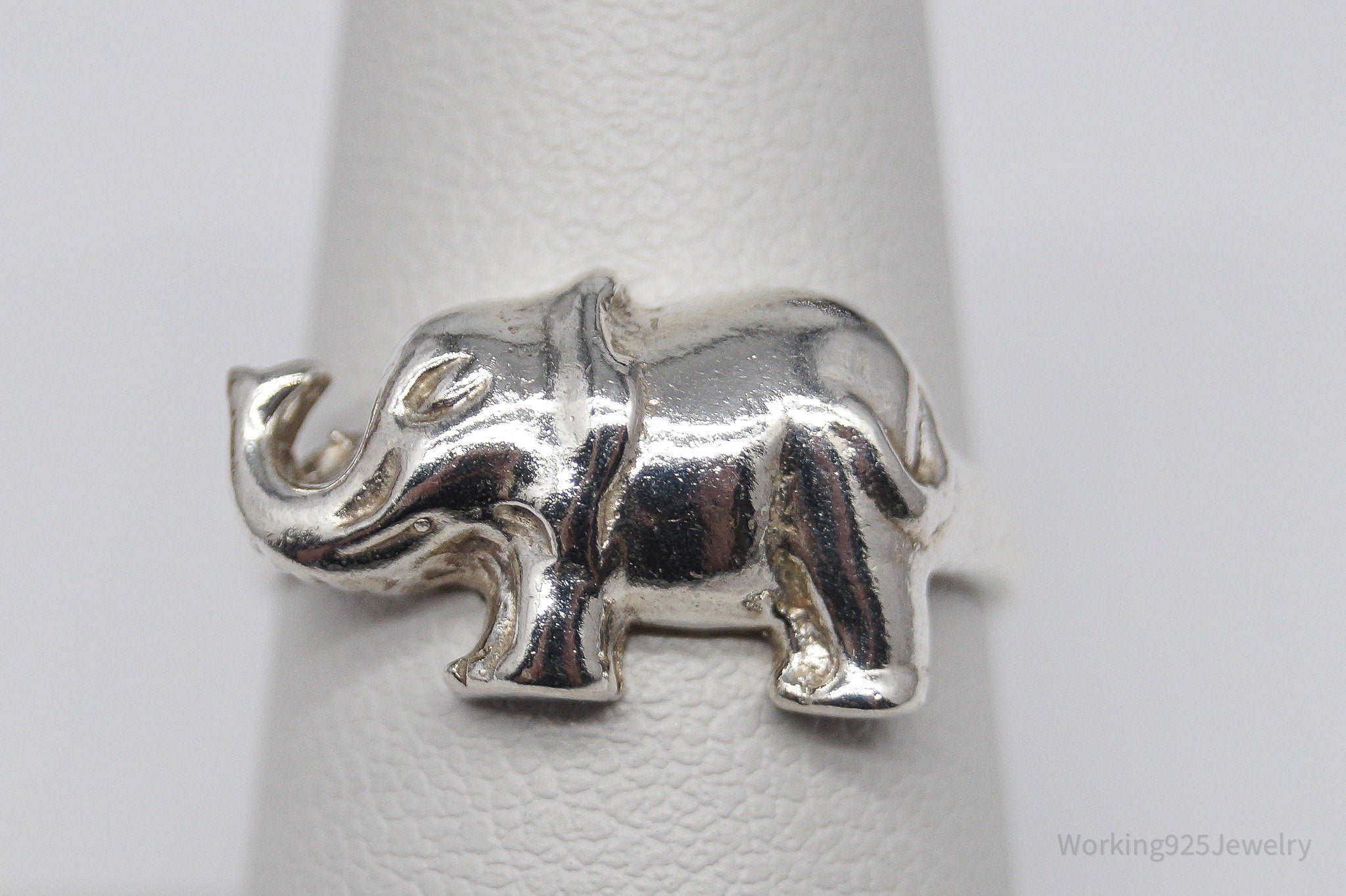 Vintage Elephant Sterling Silver Ring - Size 7.5