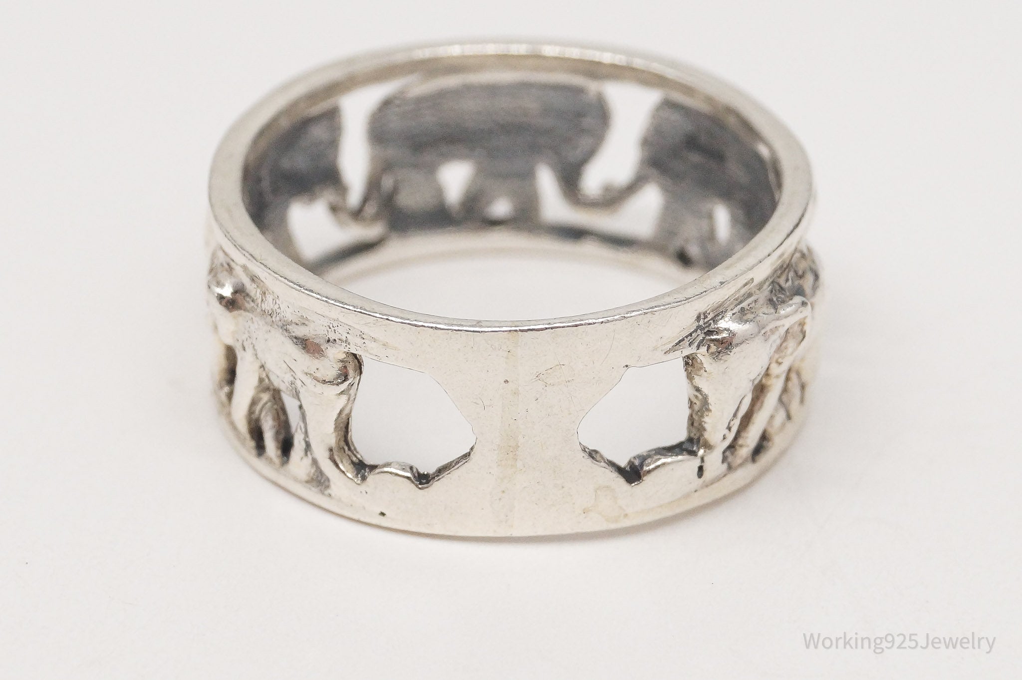 Vintage Elephants Good Luck Sterling Silver Band Ring - Size 7.25