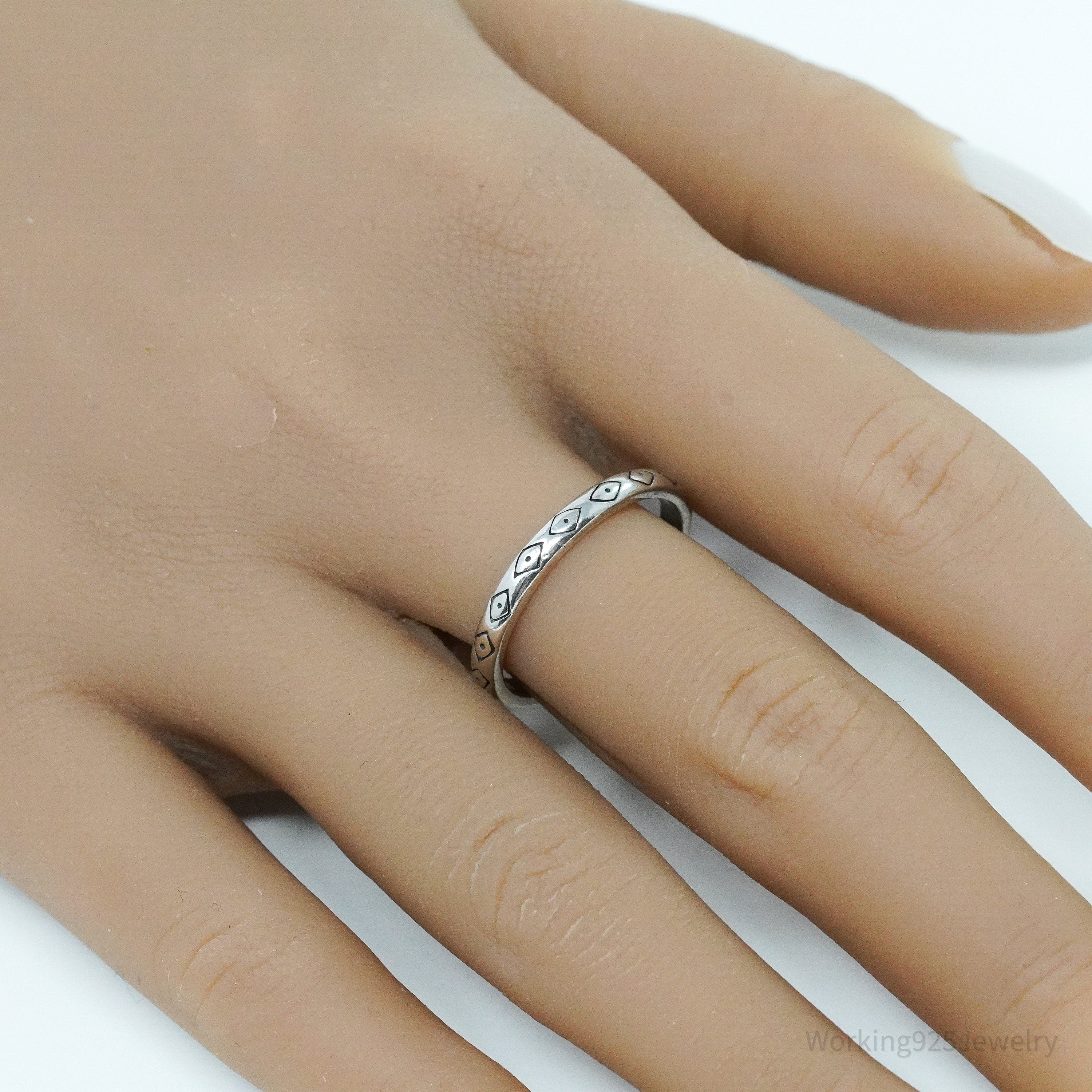 Vintage Native Designer Carolyn Pollack Sterling Silver Band Ring - Size 9.25