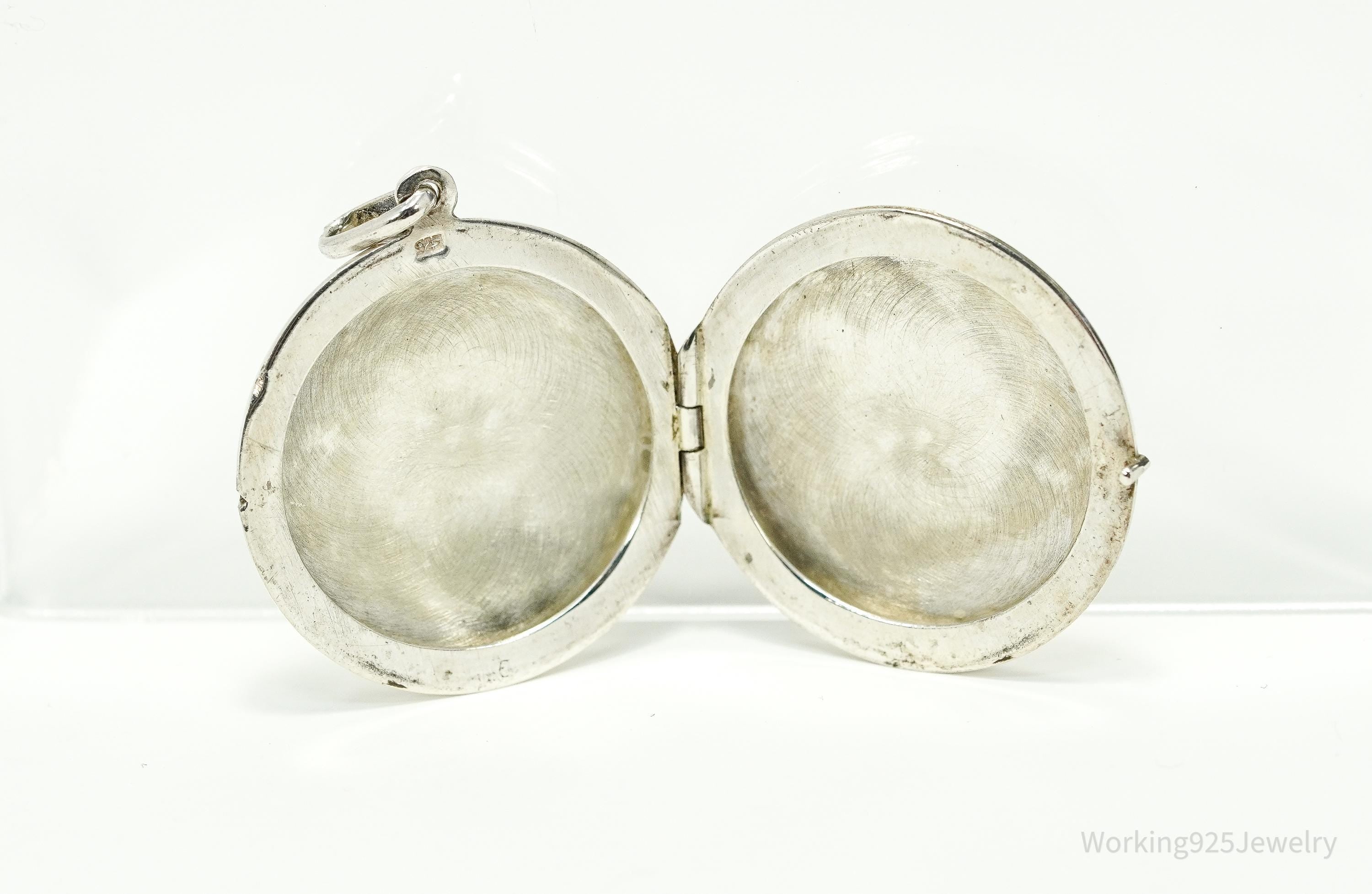 Vintage Round Etched Sterling Silver Locket Pendant