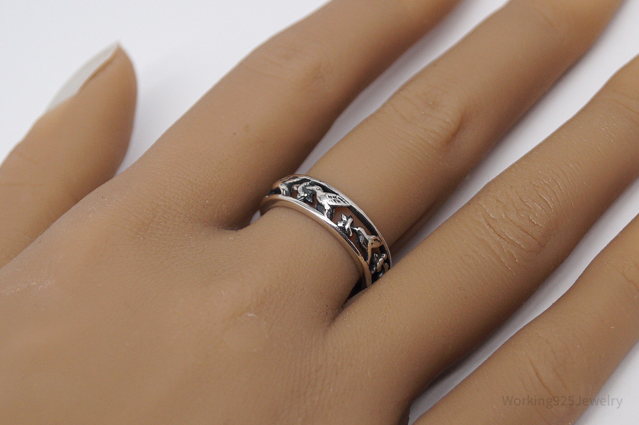 Vintage Humming Birds Sterling Silver Band Ring - Size 7.75
