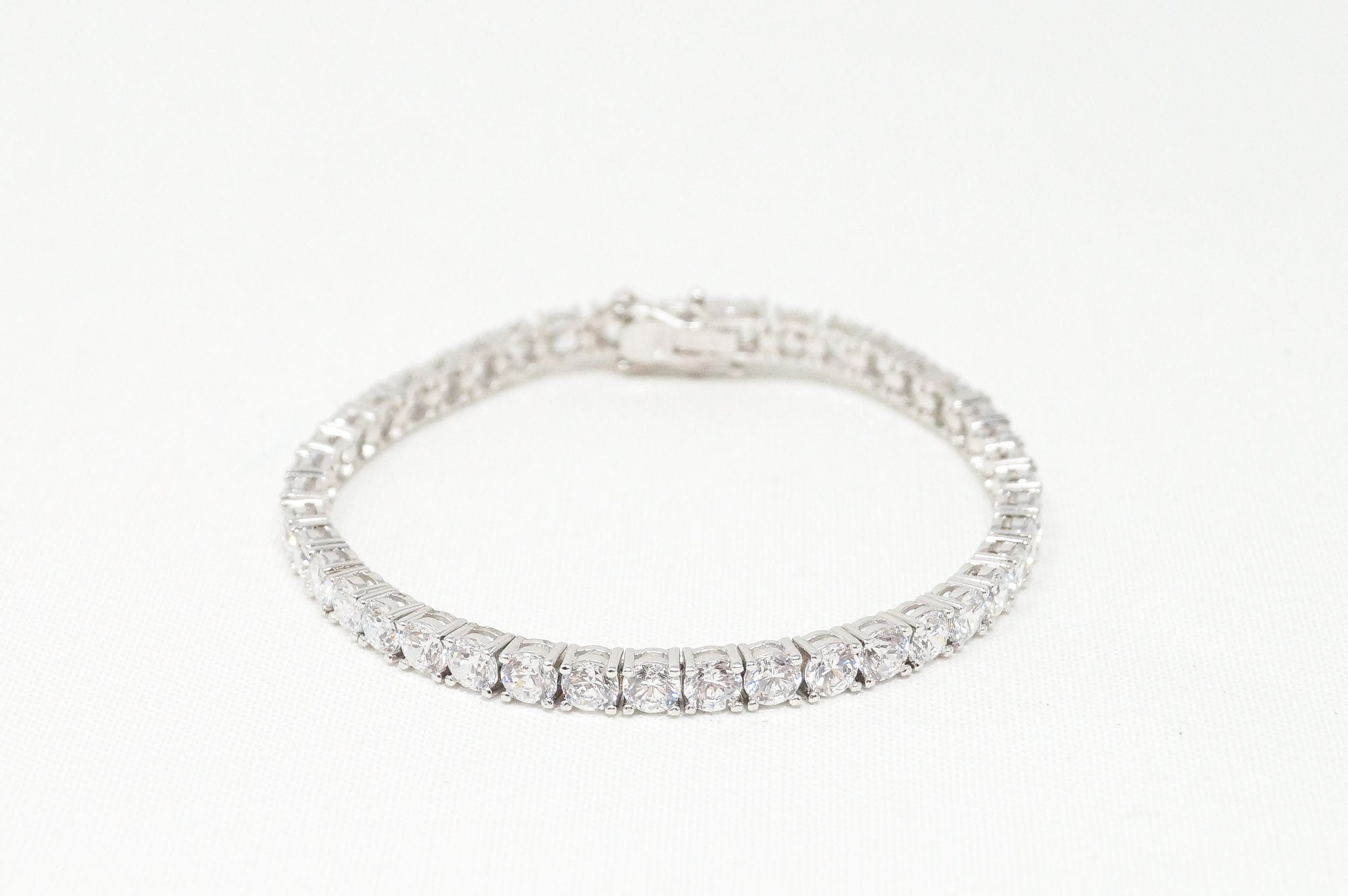 Vintage Classic Cubic Zirconia Sterling Silver Tennis Bracelet