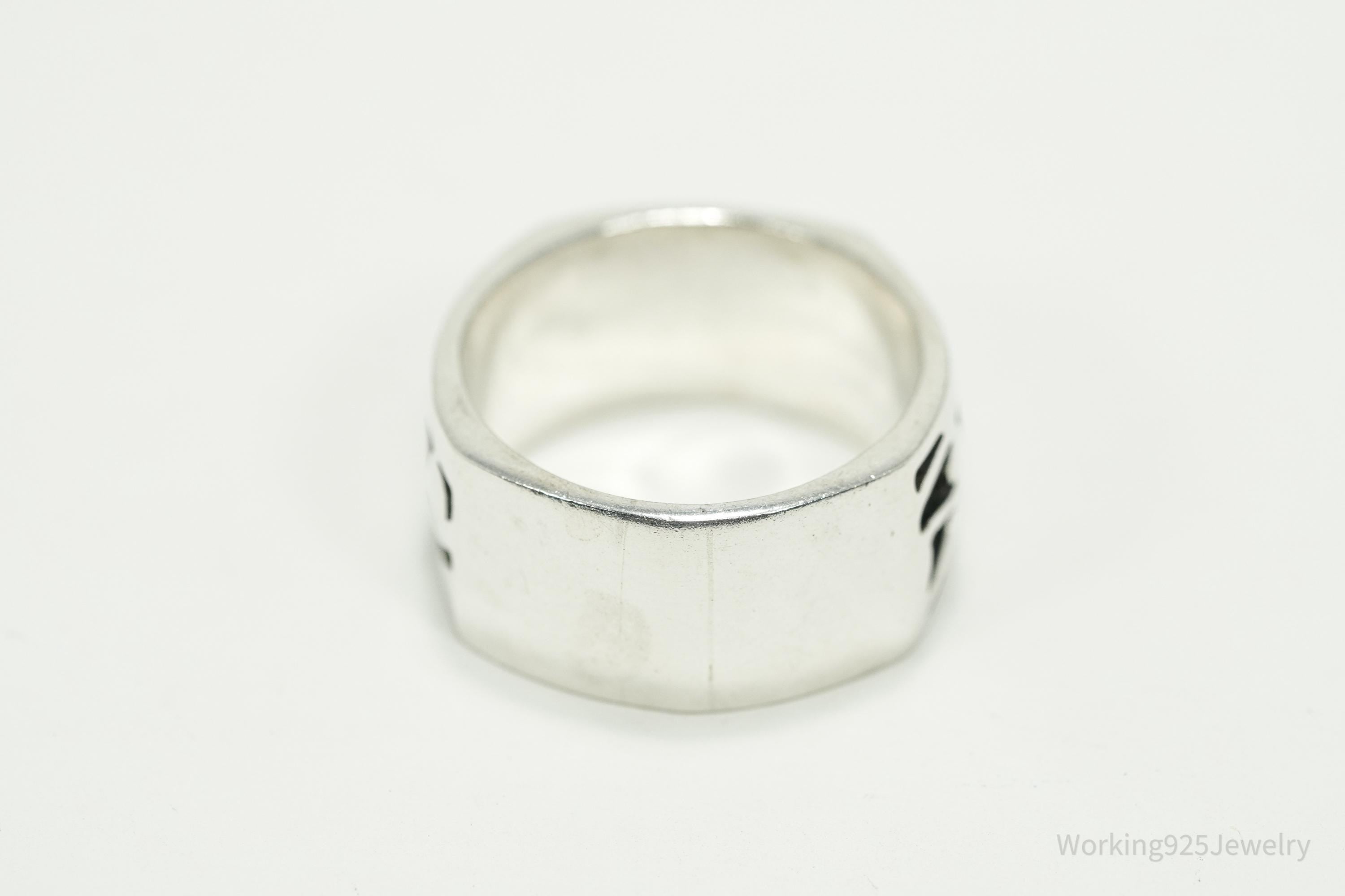 Vintage Tribal Sterling Silver Band Ring Size 11
