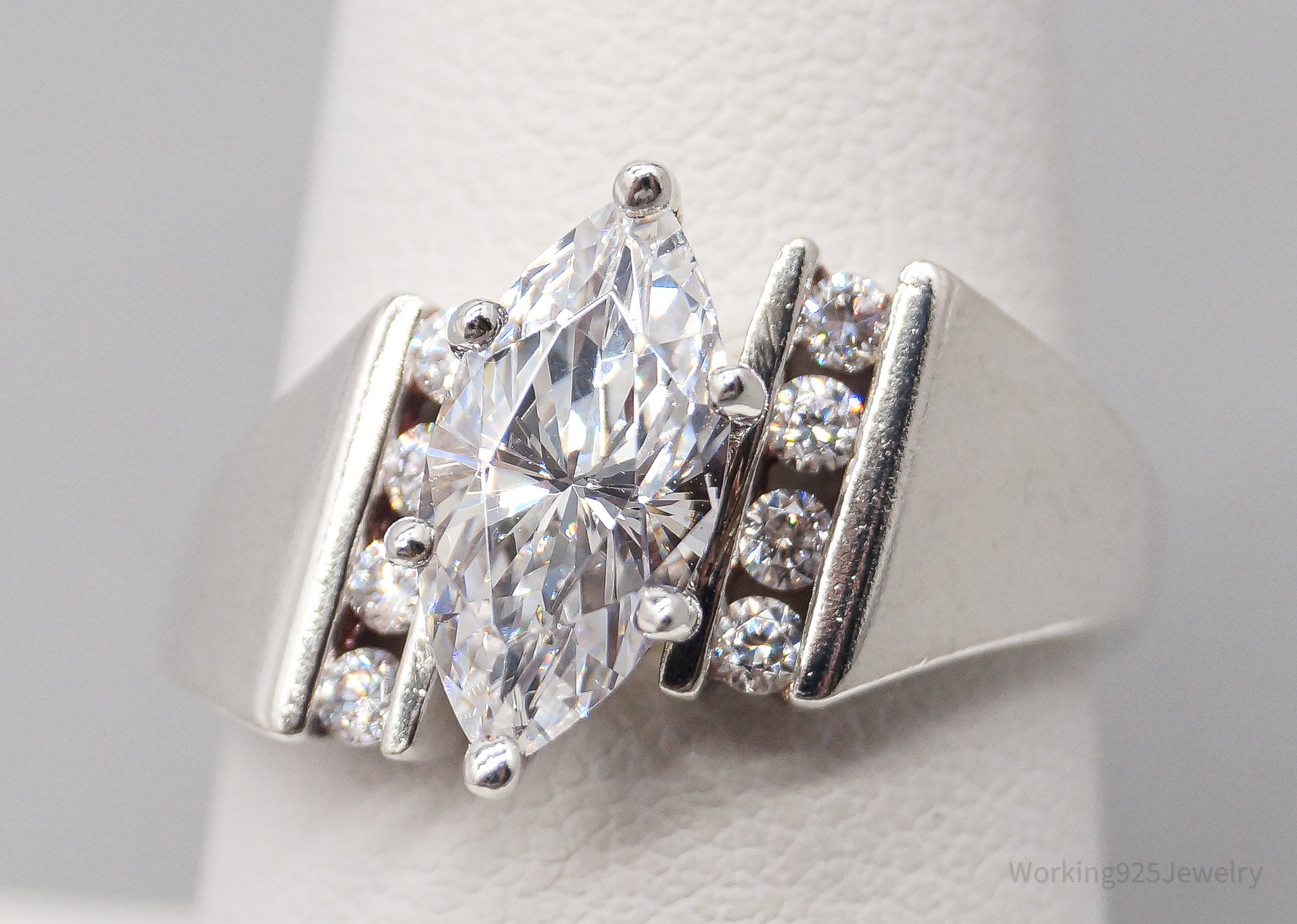 Vintage Diamonique Cubic Zirconia Sterling Silver Ring - Size 8