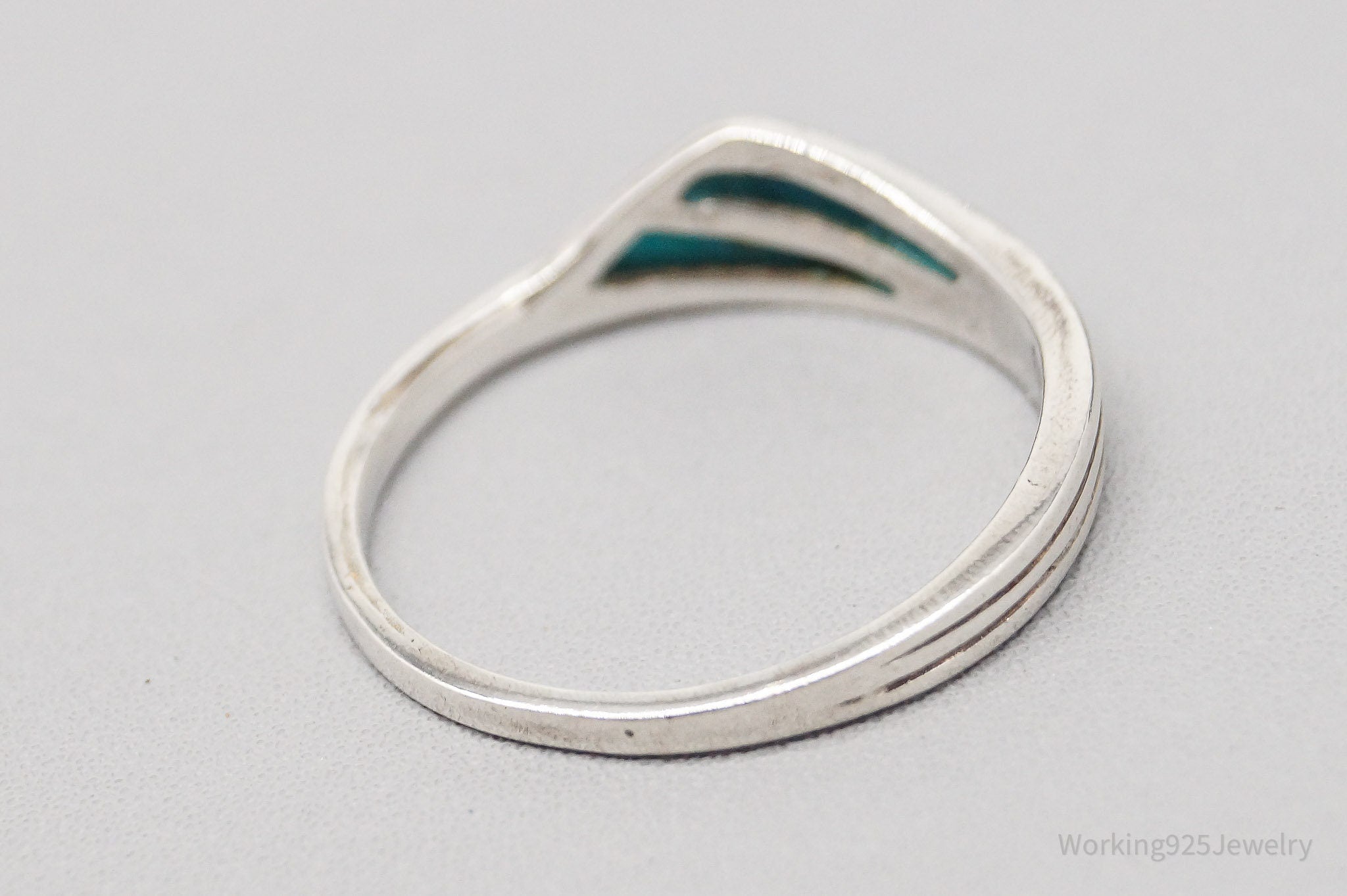 Vintage Turquoise Inlay Sterling Silver Ring - Size 7.75