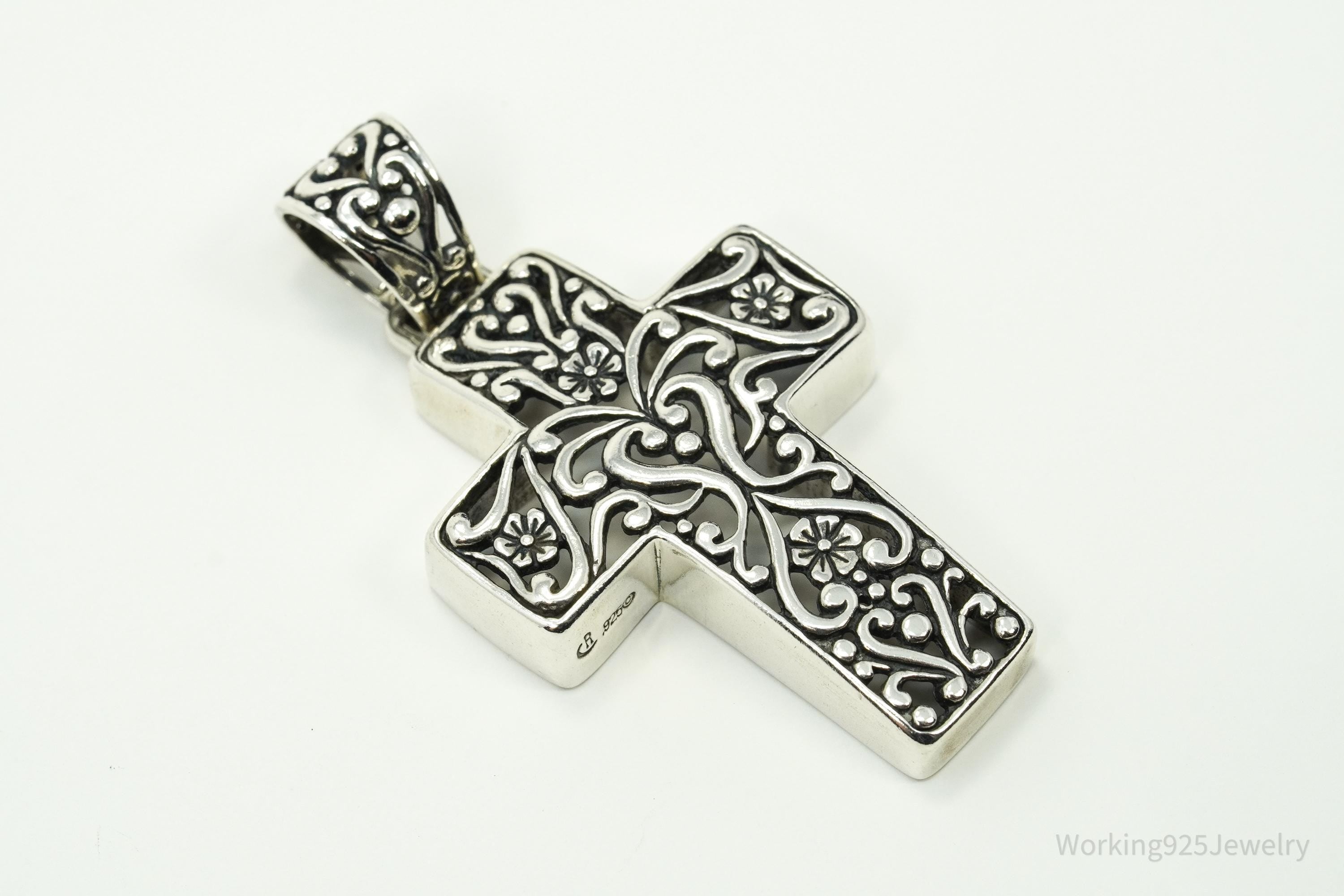 Vintage Native Designer Carolyn Pollack Relios Sterling Silver Cross Pendant