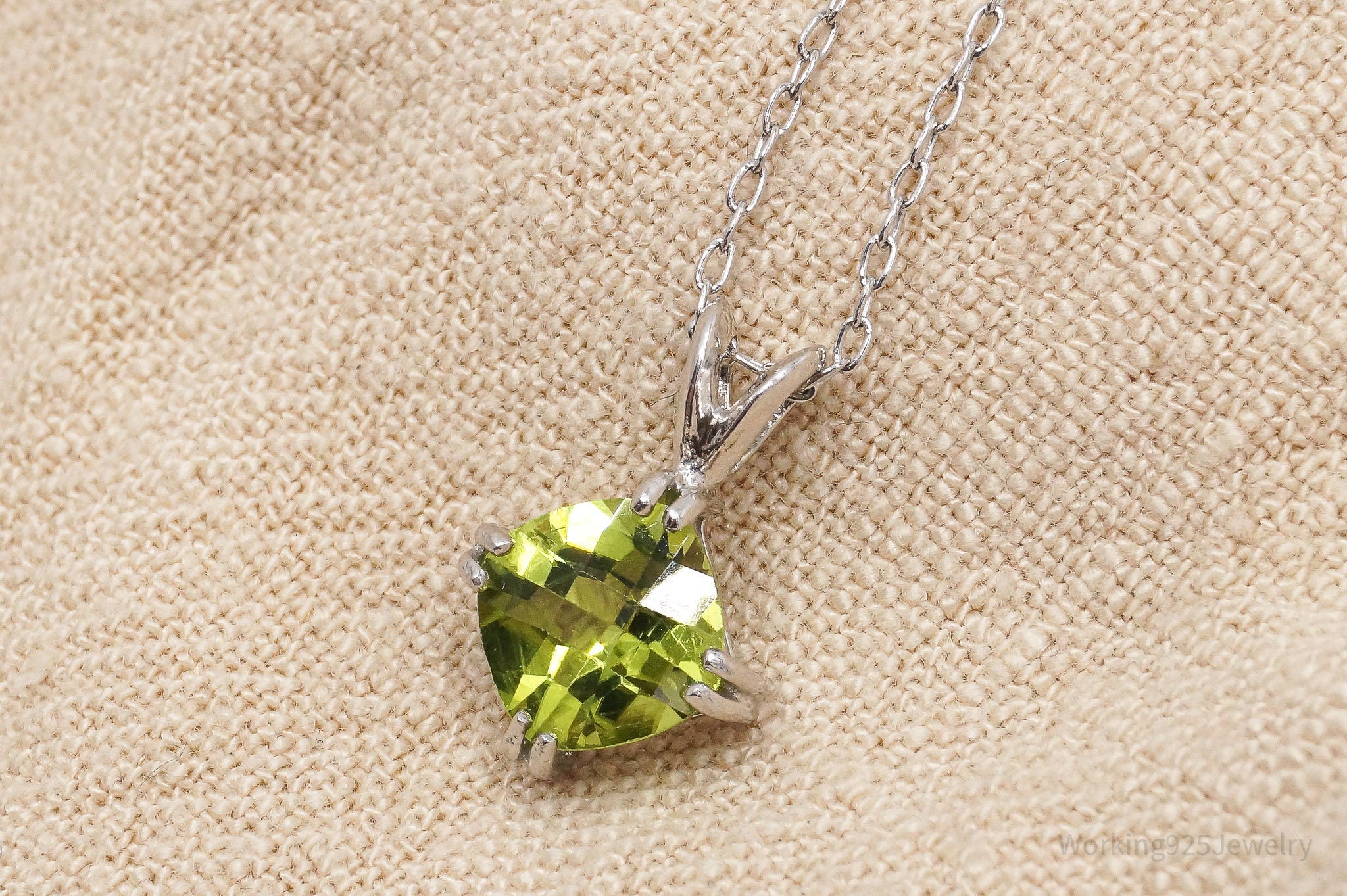 Vintage Peridot Sterling Silver Necklace - 18"