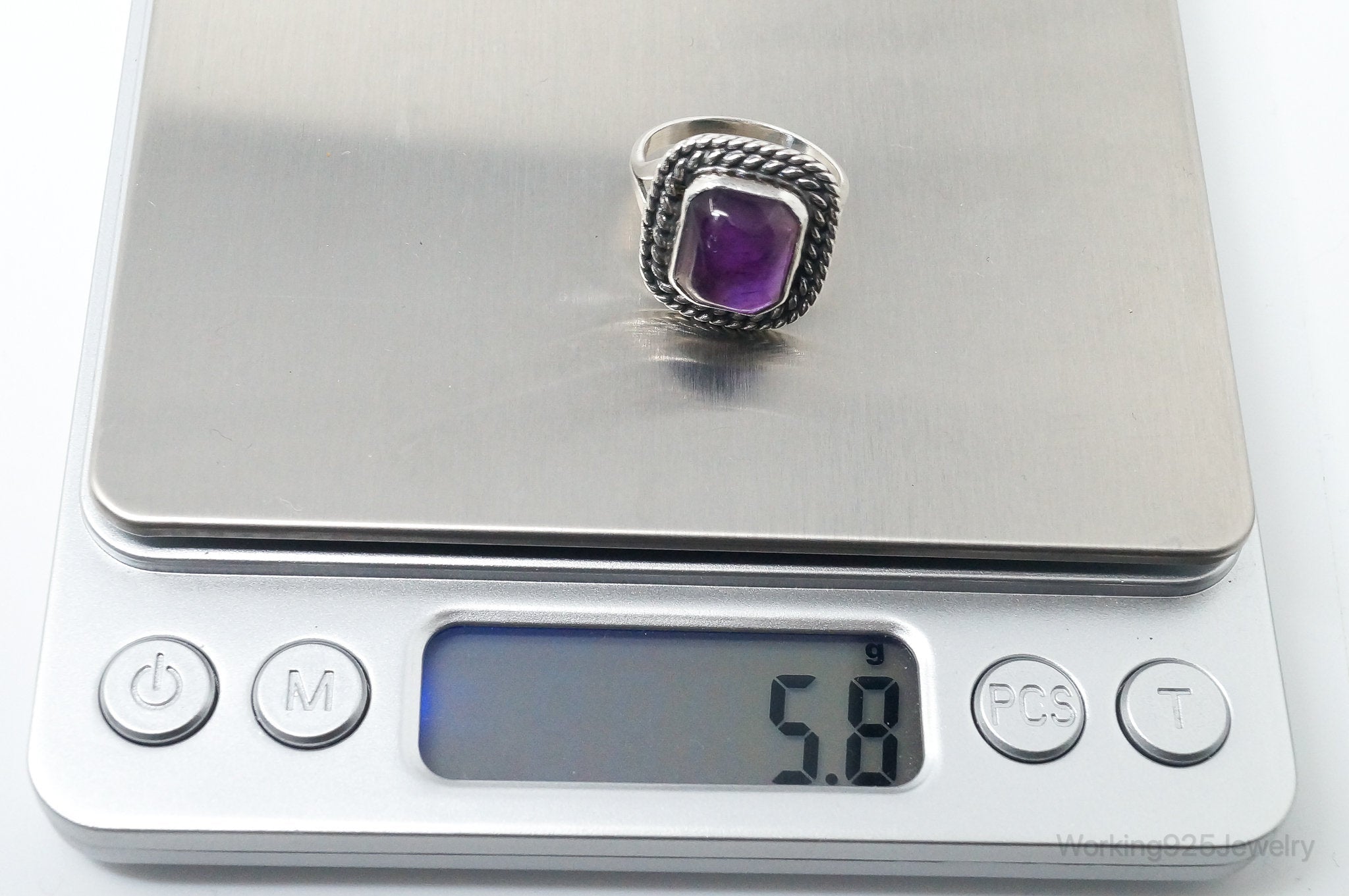 Vintage Native American Amethyst Unsigned Sterling Silver Ring - Size 7