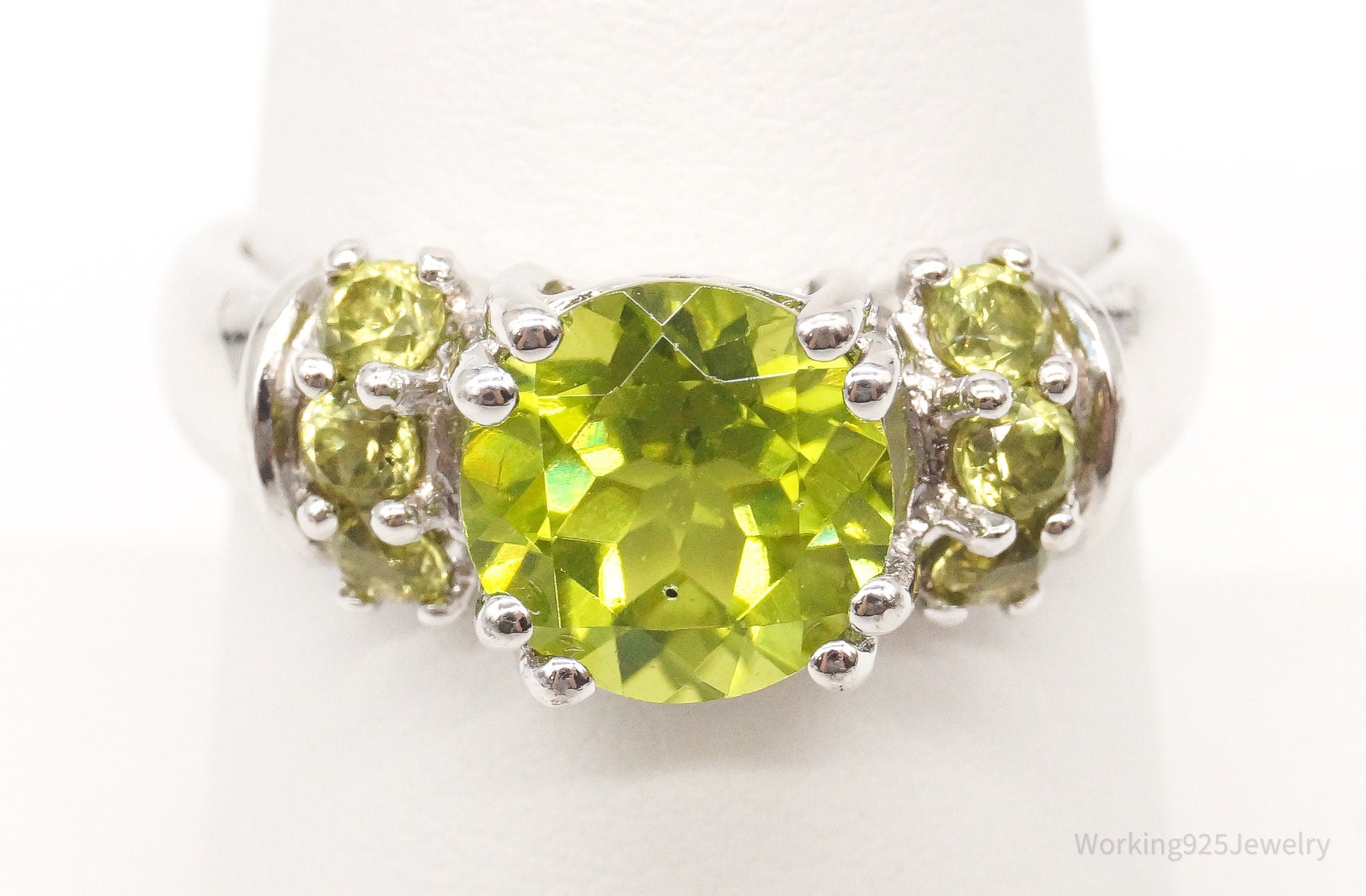 Vintage Peridot Sterling Silver Ring - Size 7.25