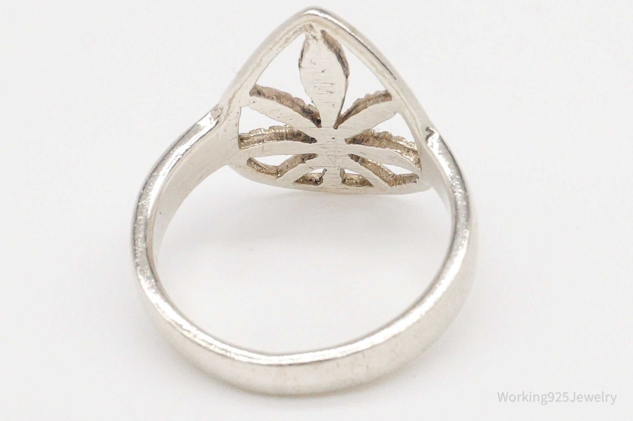 Vintage Medical Marijuana Pot Plant Weed Sterling Silver Ring - Size 5.5