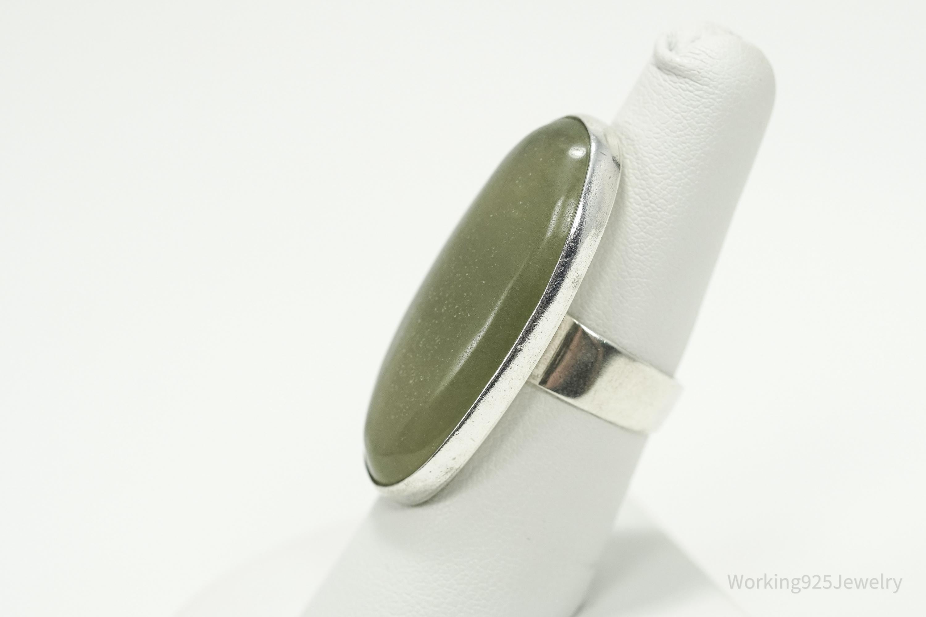 Vintage Large Green Stone Sterling Silver Ring - Size 7