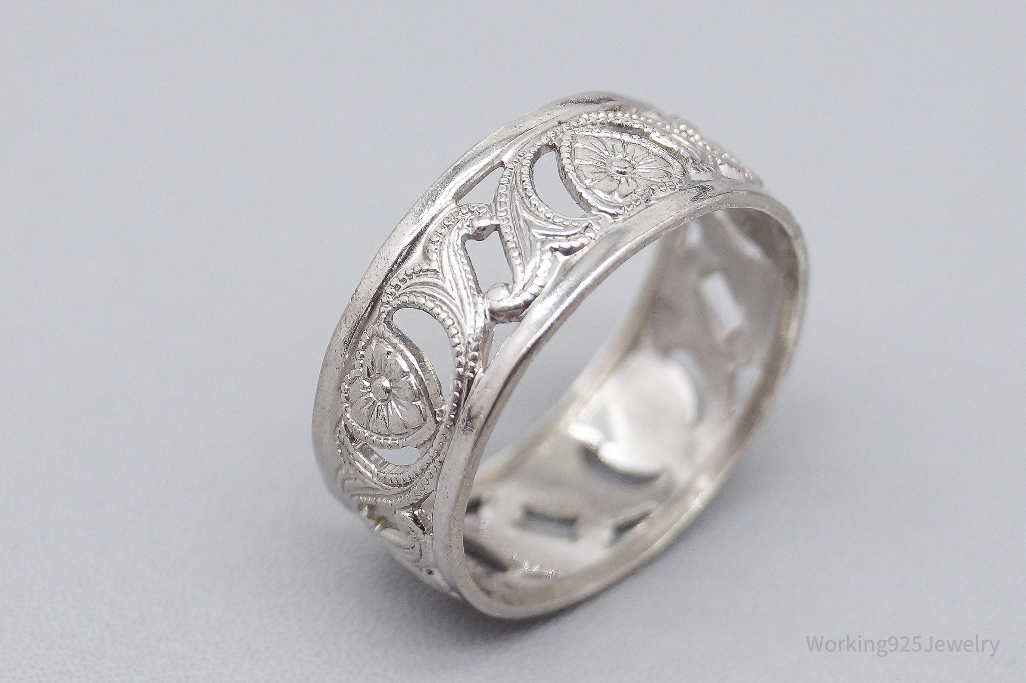 Antique Designer Uncas MFG Co Ornate Sterling Silver Band Ring - Size 8