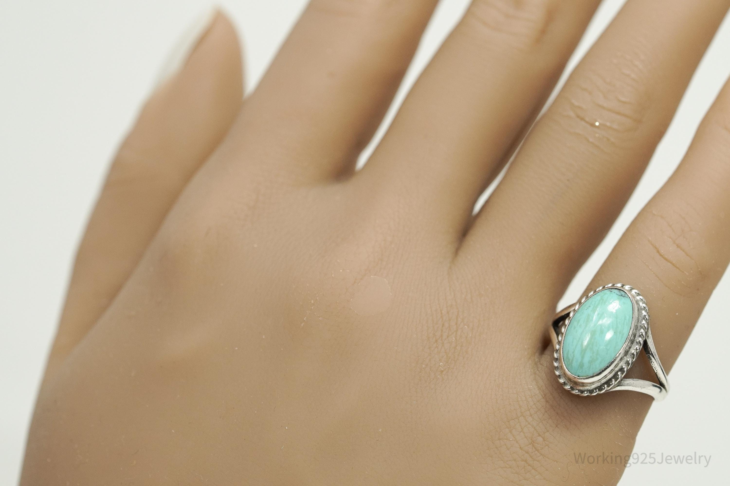 Vintage Native American Turquoise Unsigned Silver Ring - Size 6