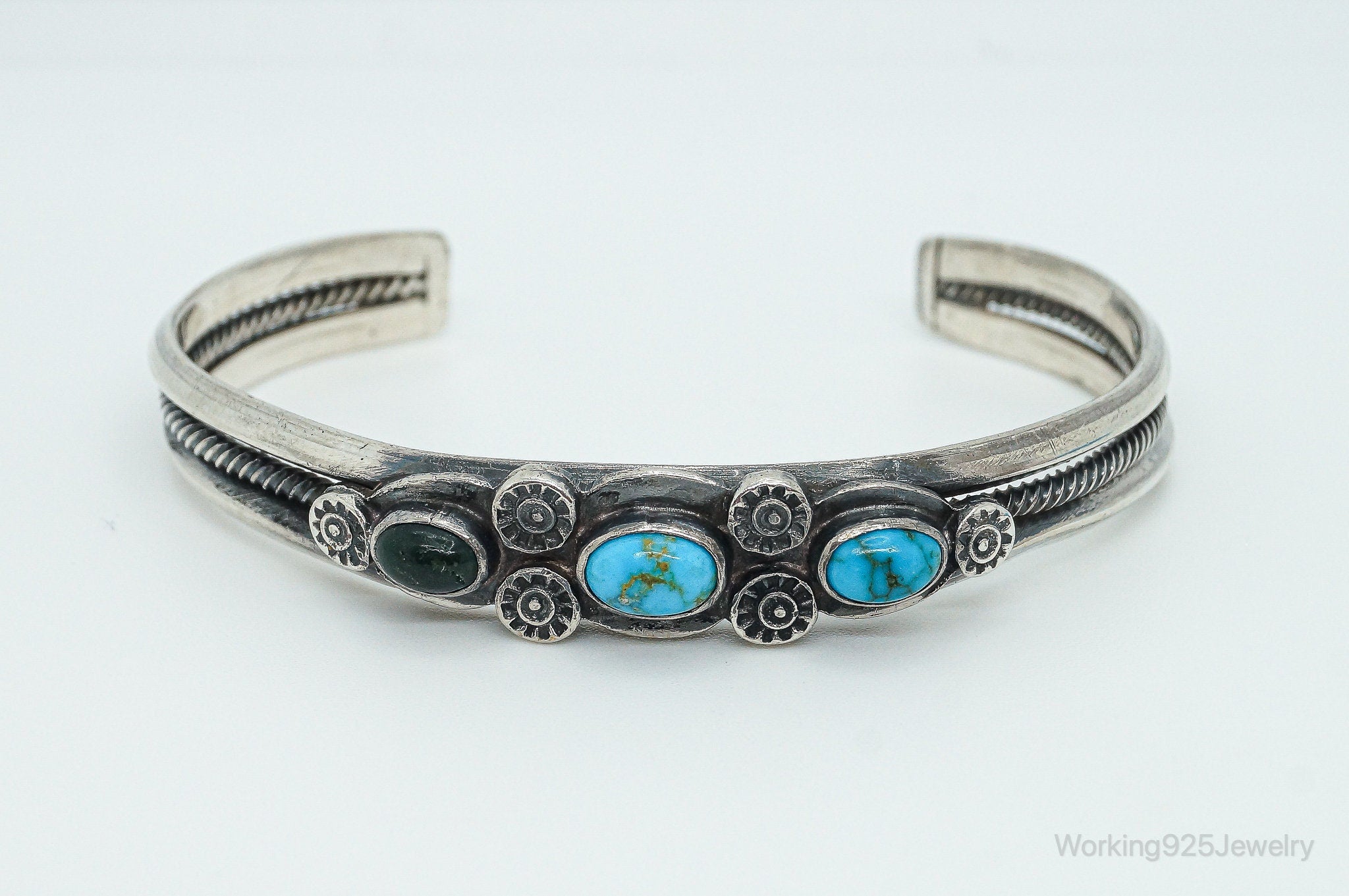 Vintage Native American Unsigned Turquoise Sterling Silver Bracelet