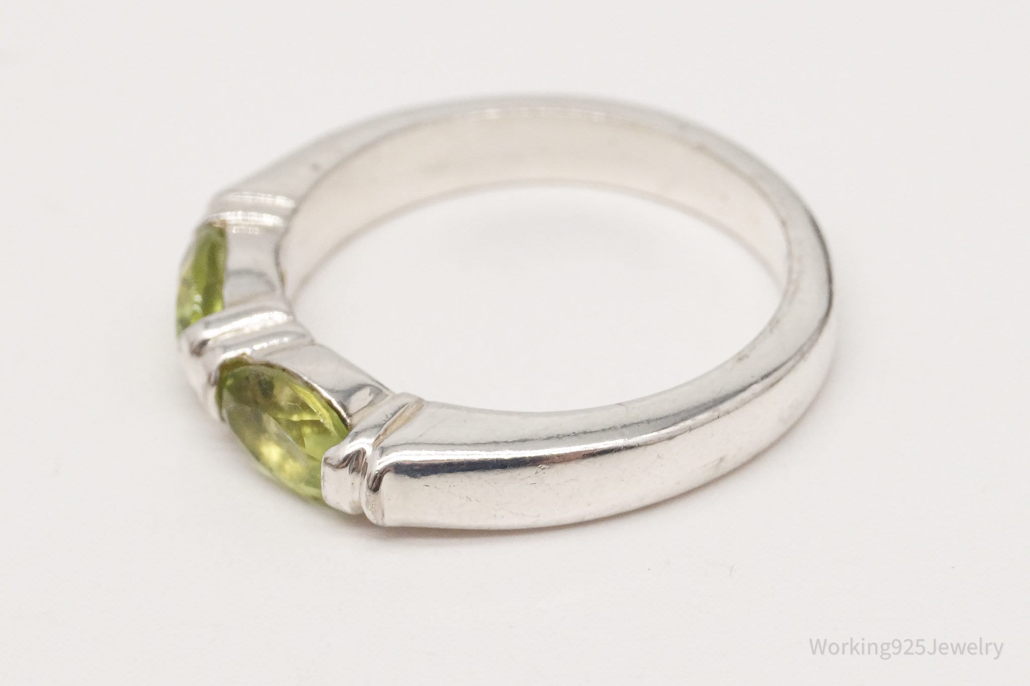 Vintage Peridot Sterling Silver Ring - Size 5.25