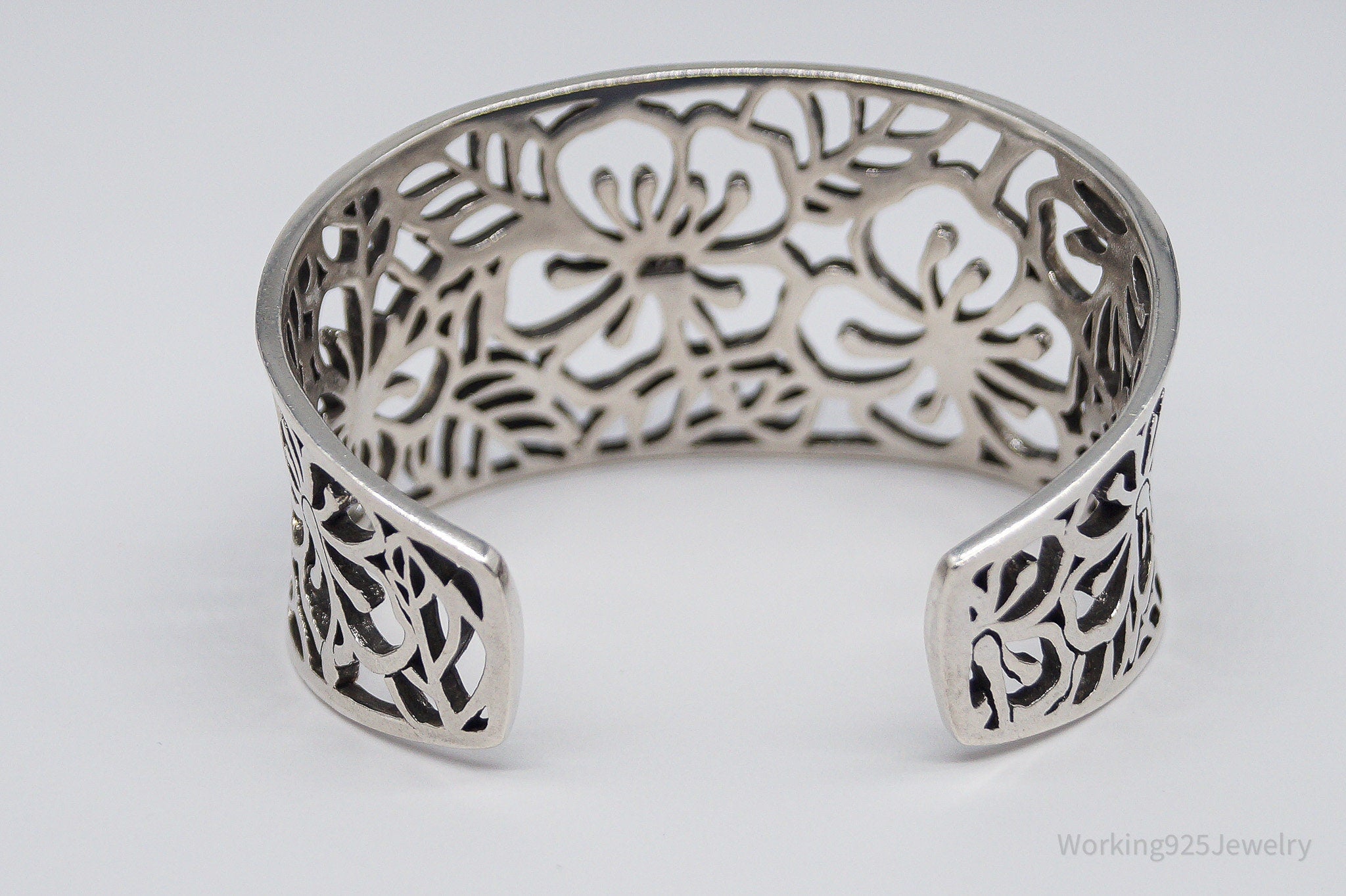 Vintage Cutout Floral Pattern Sterling Silver Cuff Bracelet 6.5"