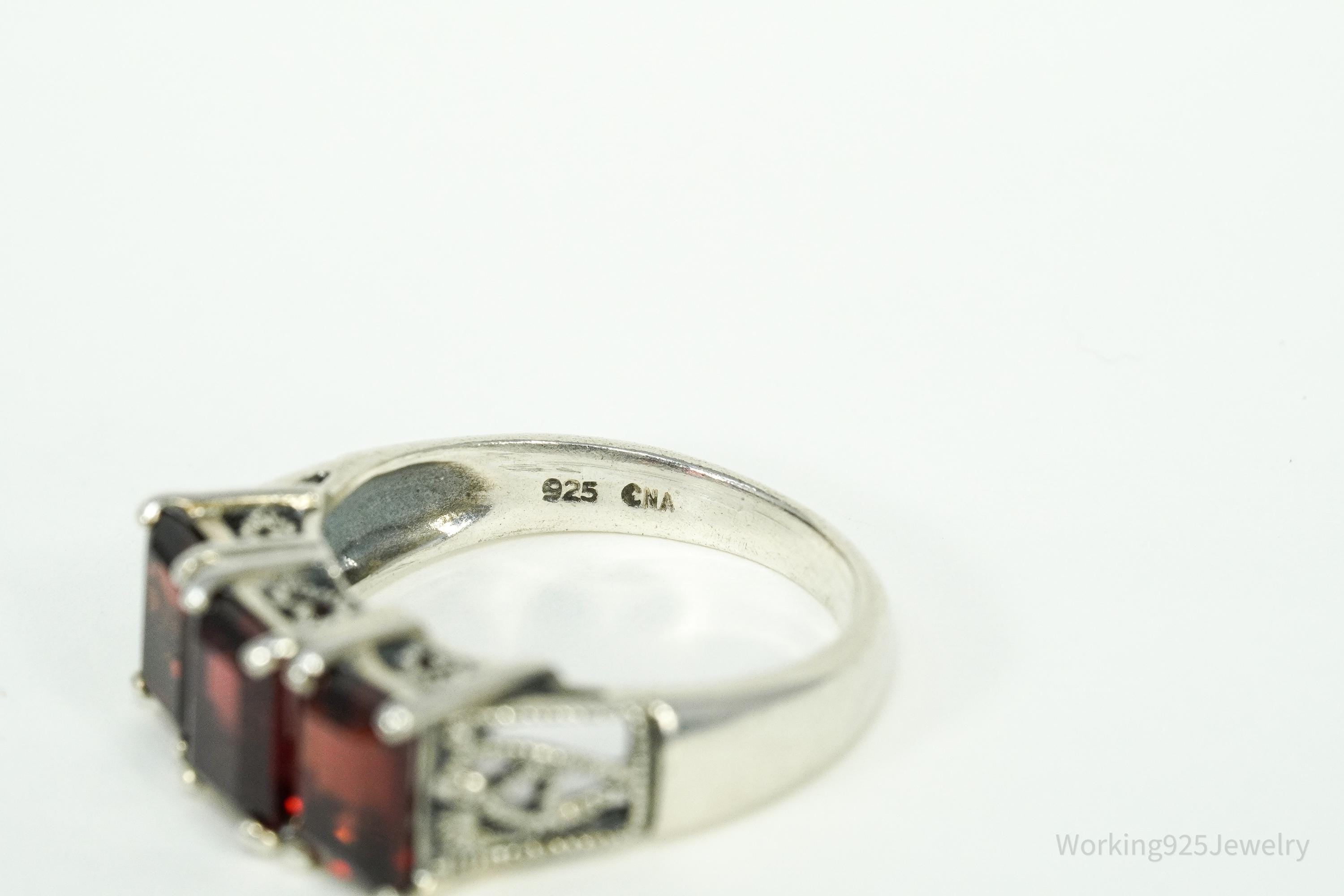 Vintage Garnet Sterling Silver Ring Size 7