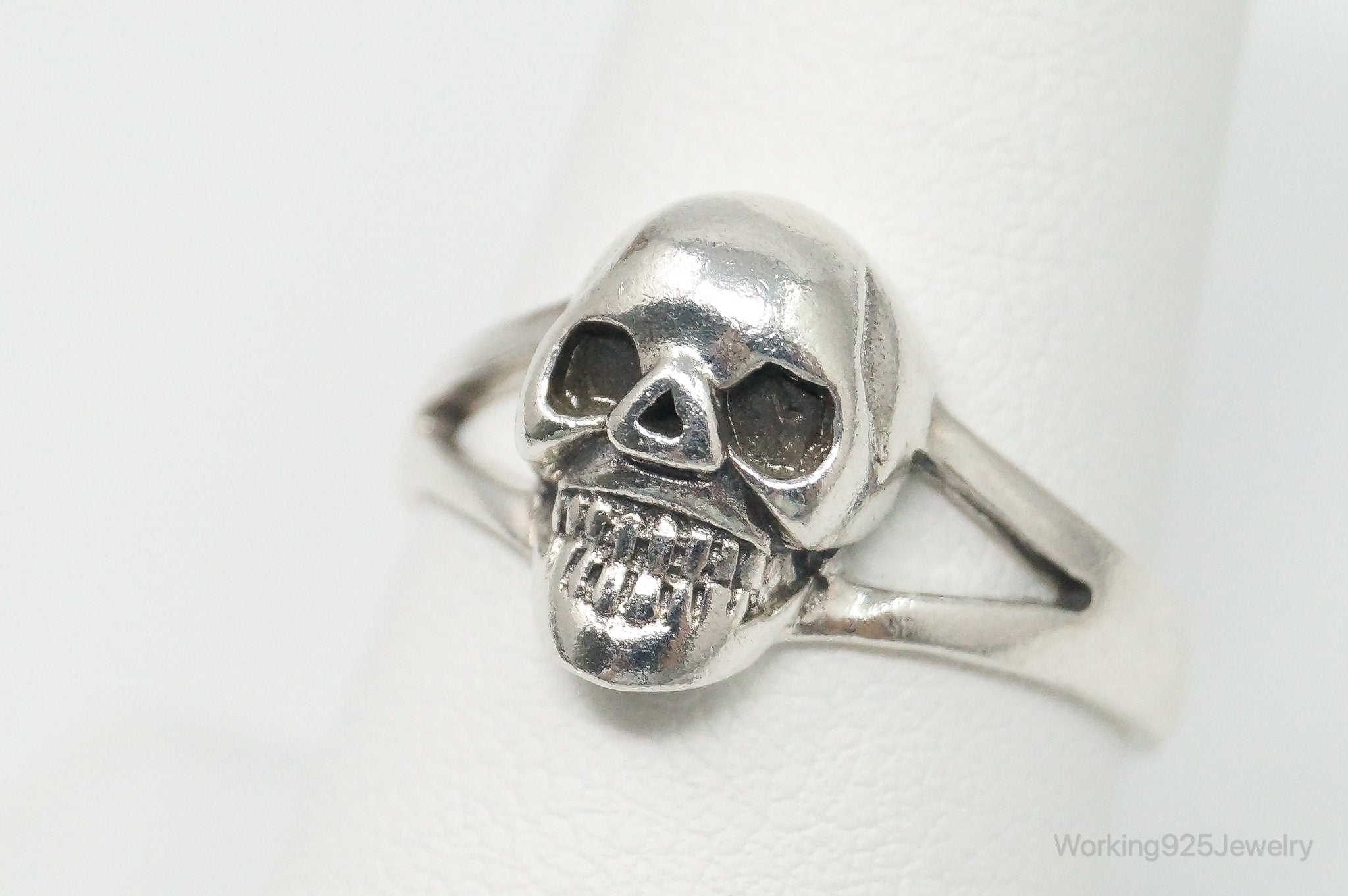 Vintage Skull Sterling Silver Ring - Size 8.75