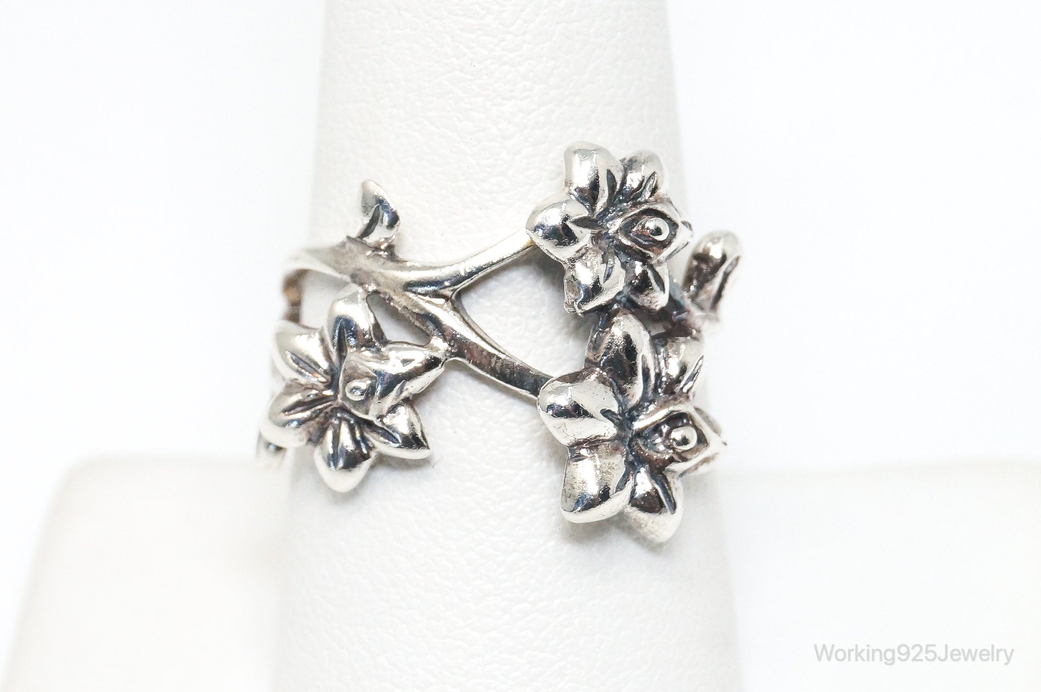 Vintage Modern Flowers Sterling Silver Ring - Size 8