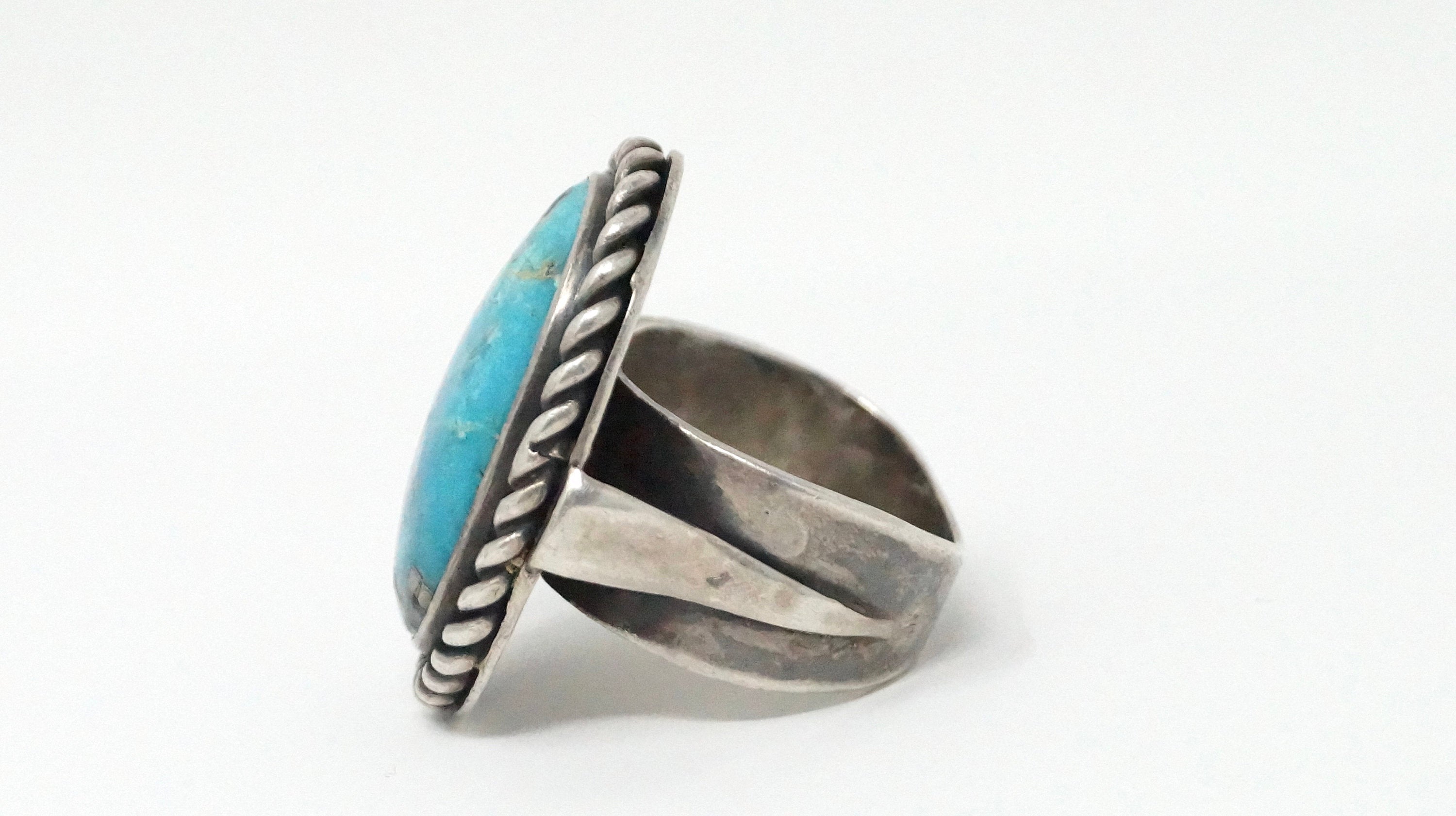 Vintage Native American Chunky Turquoise Sterling Silver Rope Ring - Size 13.25