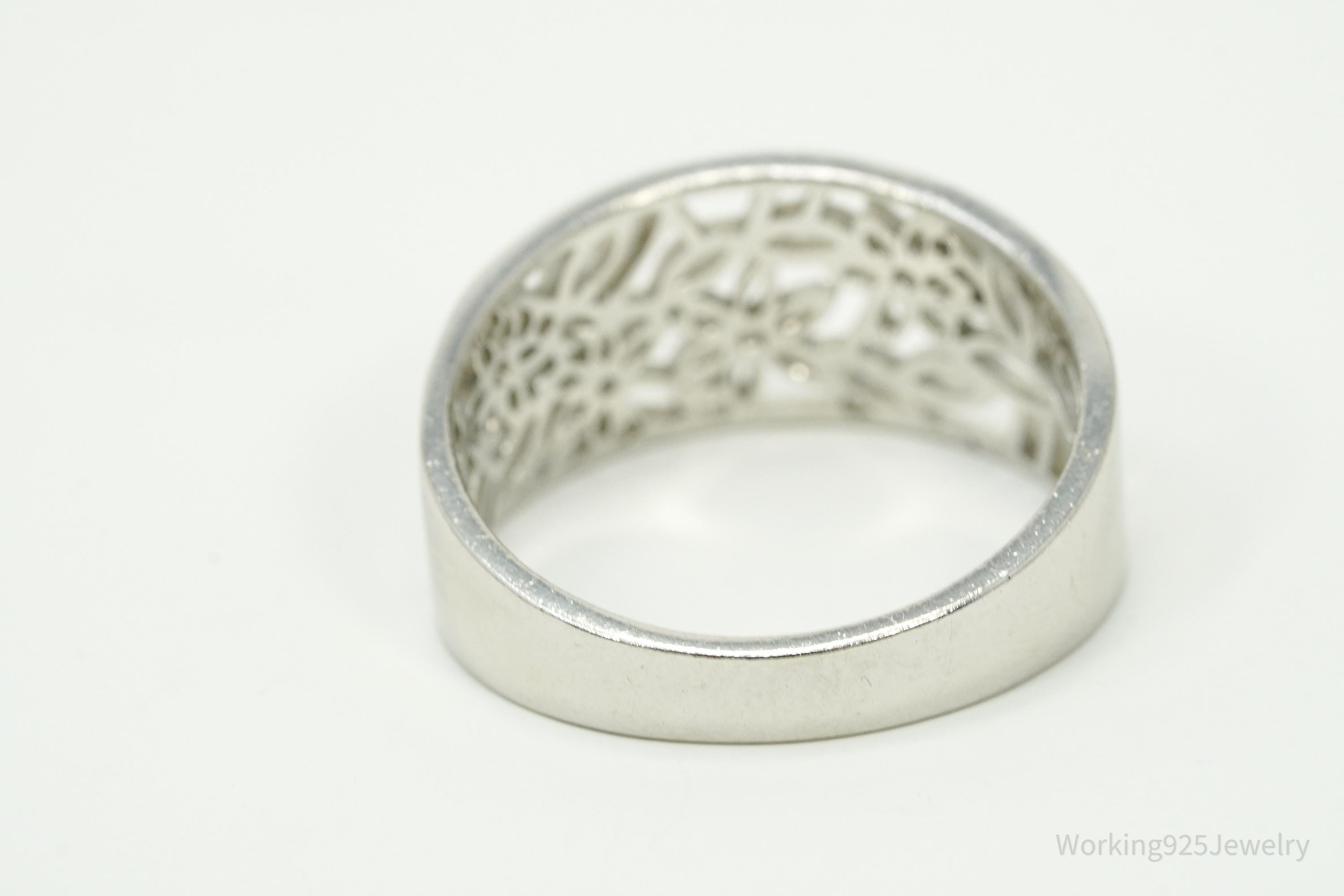 Vintage Cut Out Flowers Design Sterling Silver Ring - Size 8.75