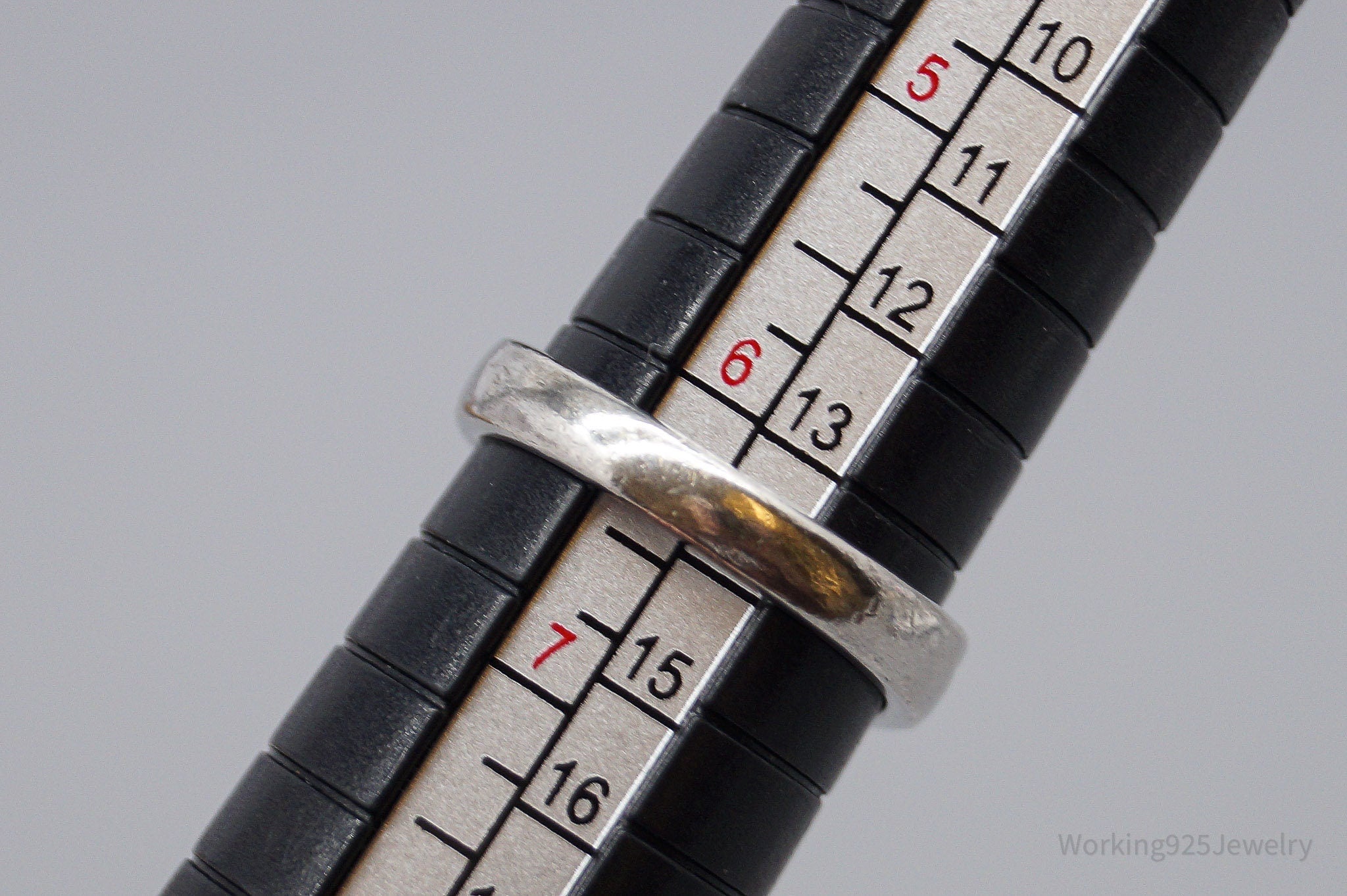 Vintage Sapphire Cubic Zirconia Sterling Silver Ring - Size 6.25