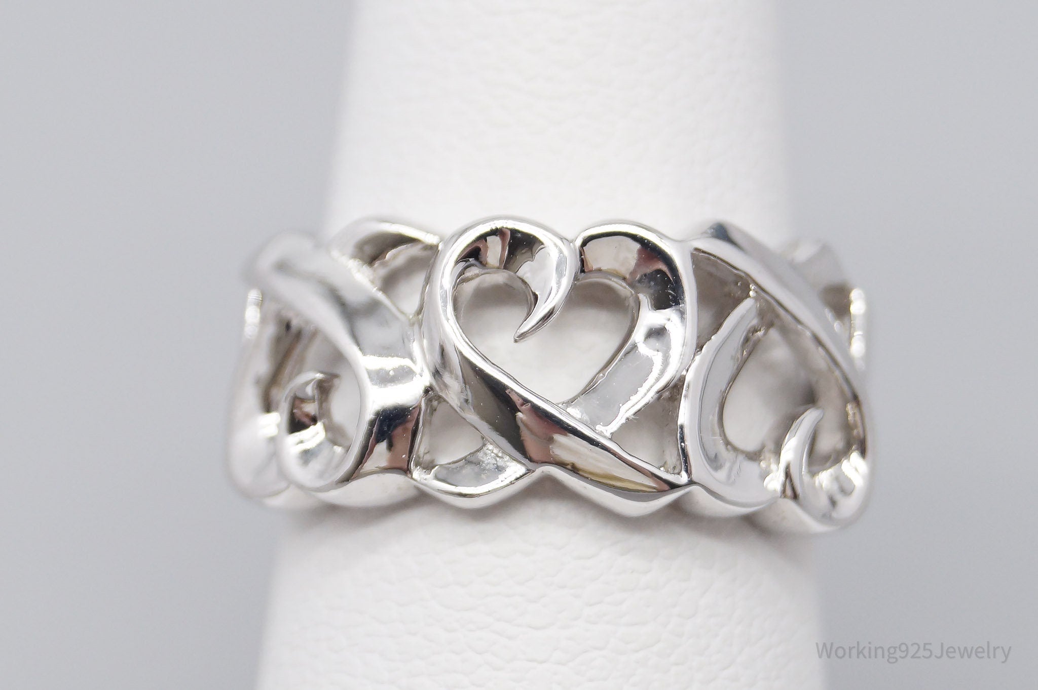 Vintage Hearts Pattern Sterling Silver Band Ring - Size 5.75